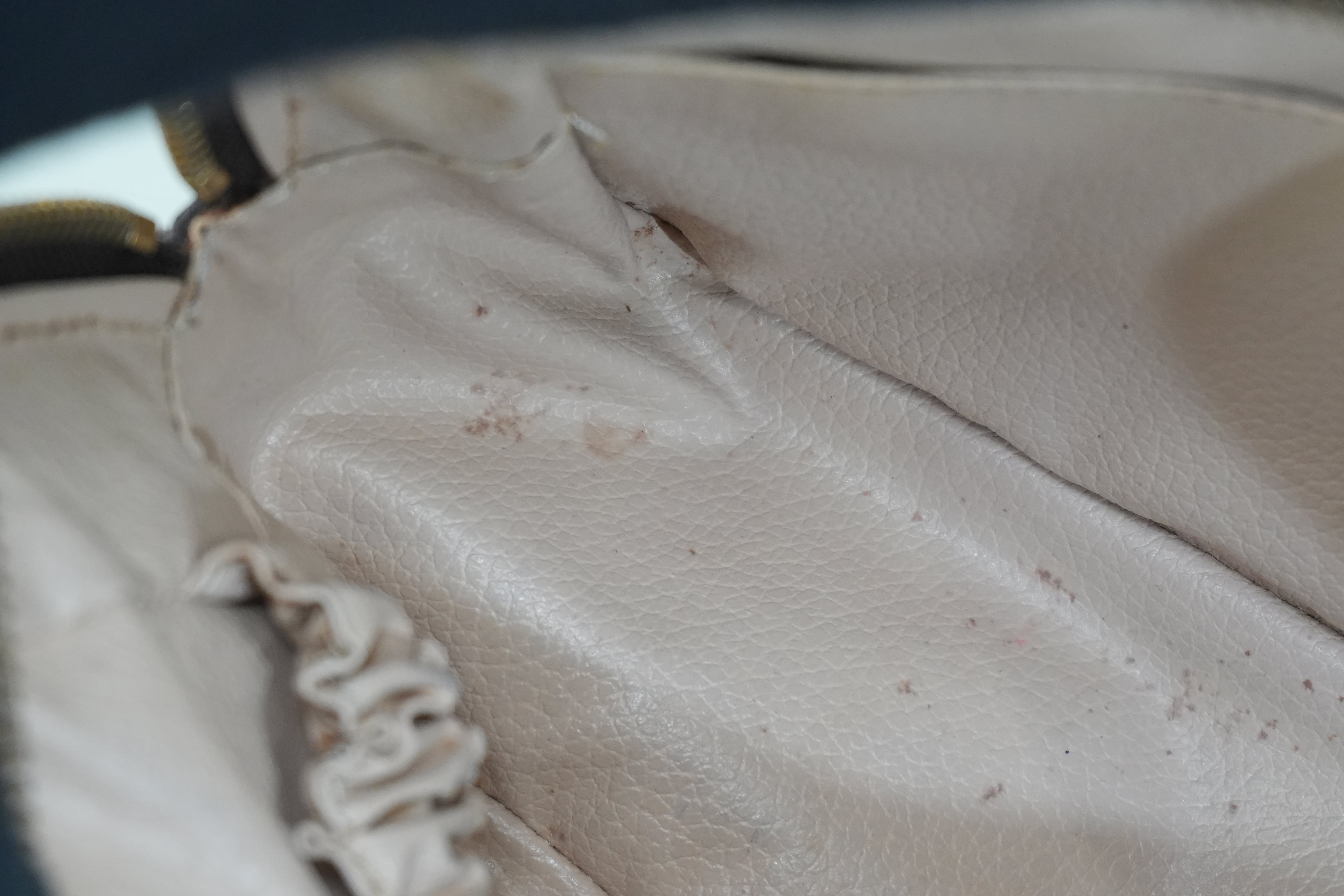 Pre-owned Louis Vuitton Monogram Trousse 28 Pouch