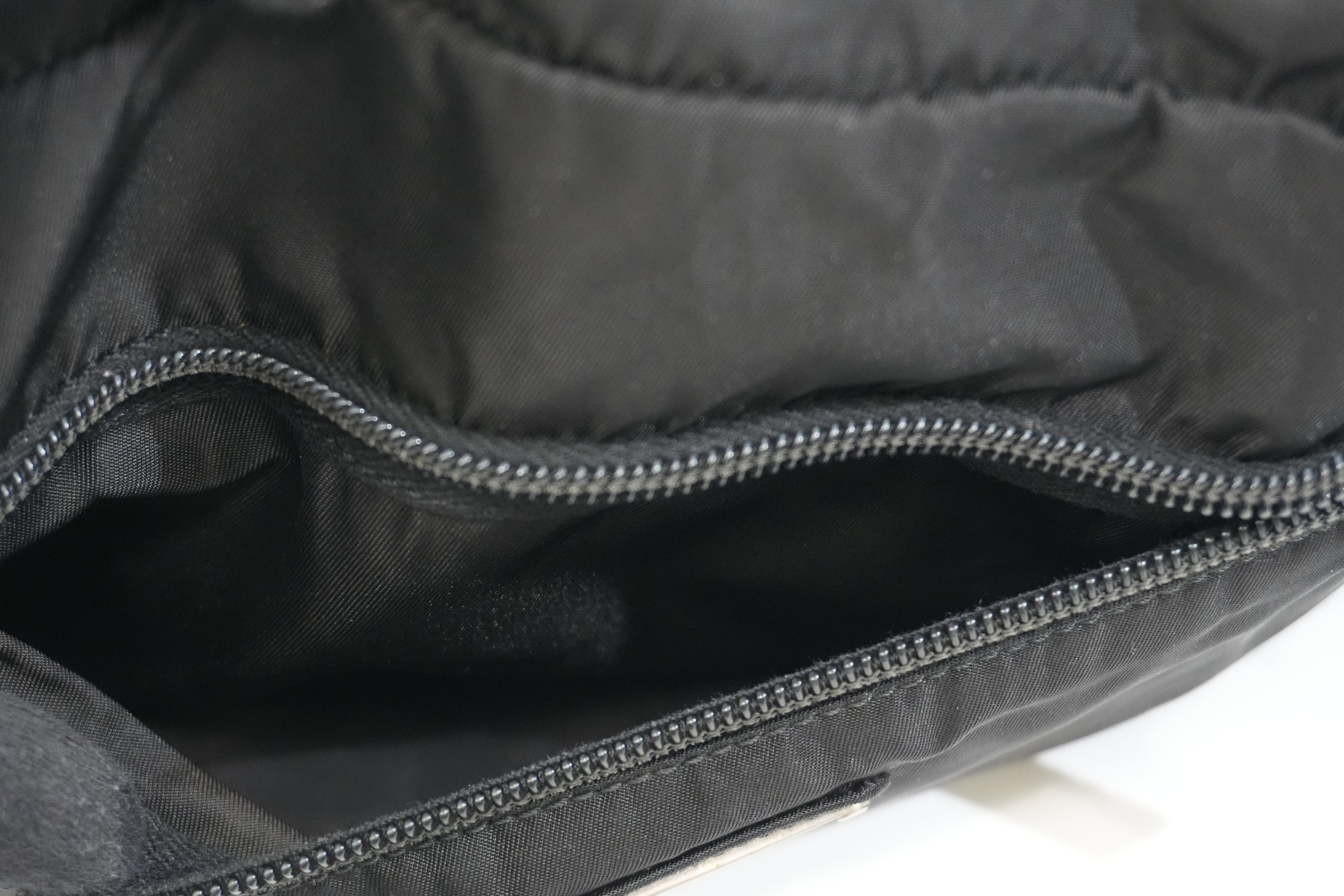 Pre-owned Prada Crossbody Bag Black