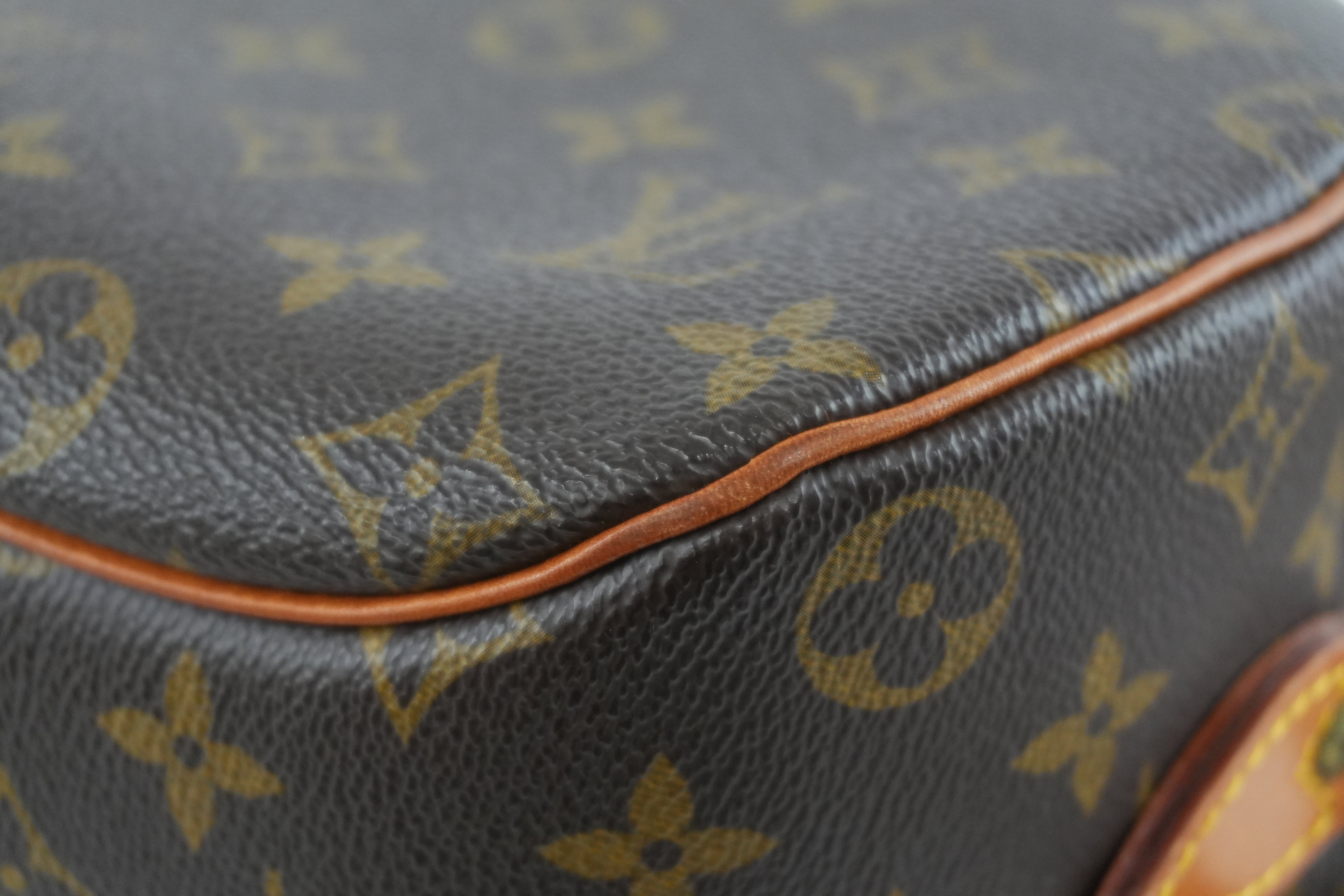 Pre-owned Louis Vuitton Monogram Blois Crossbody