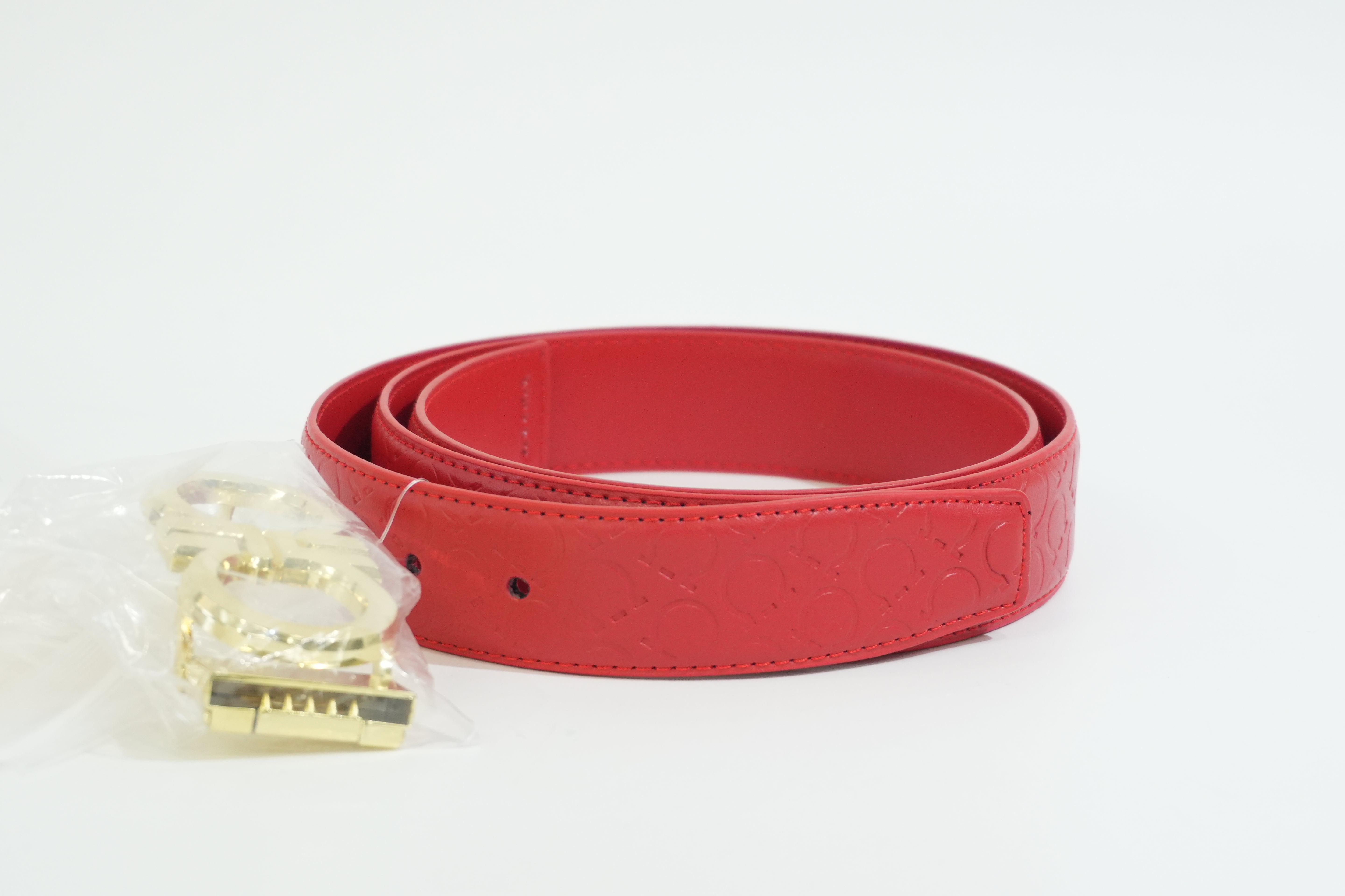 Pre-owned Ferragamo Belt Red