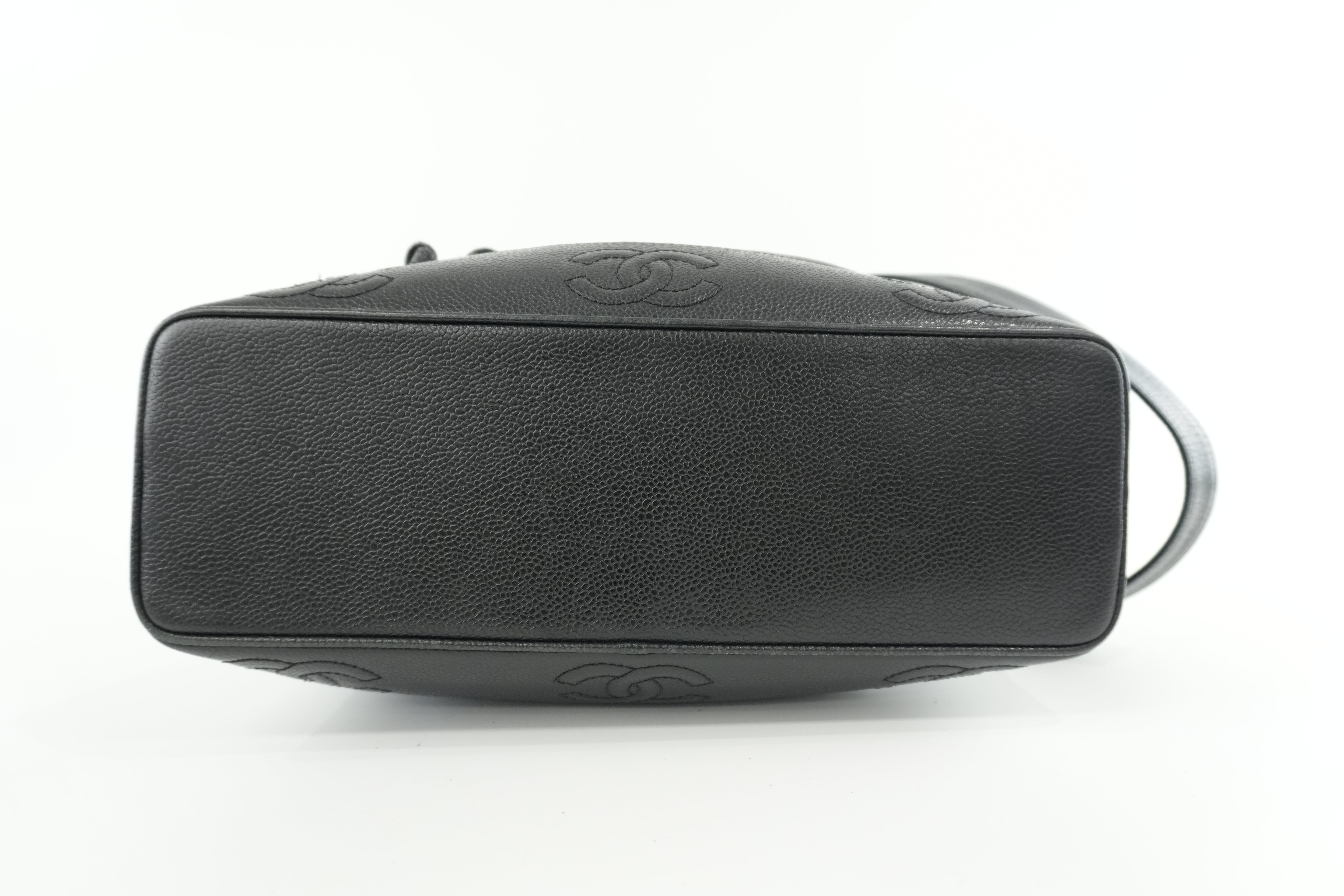 Chanel Caviar Shoulder Bucket Bag Black Used