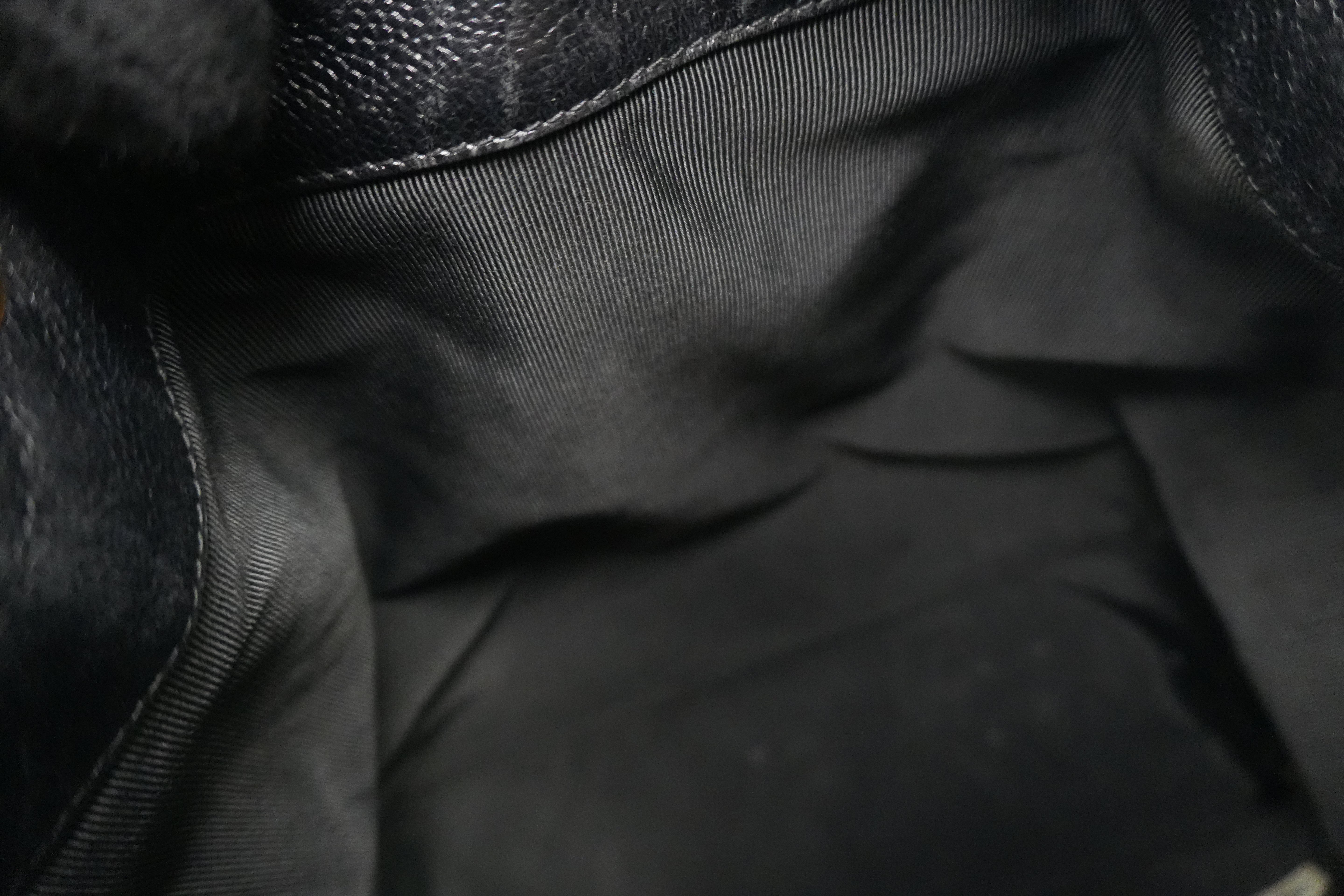 Chanel Caviar Shoulder Bucket Bag Black Used