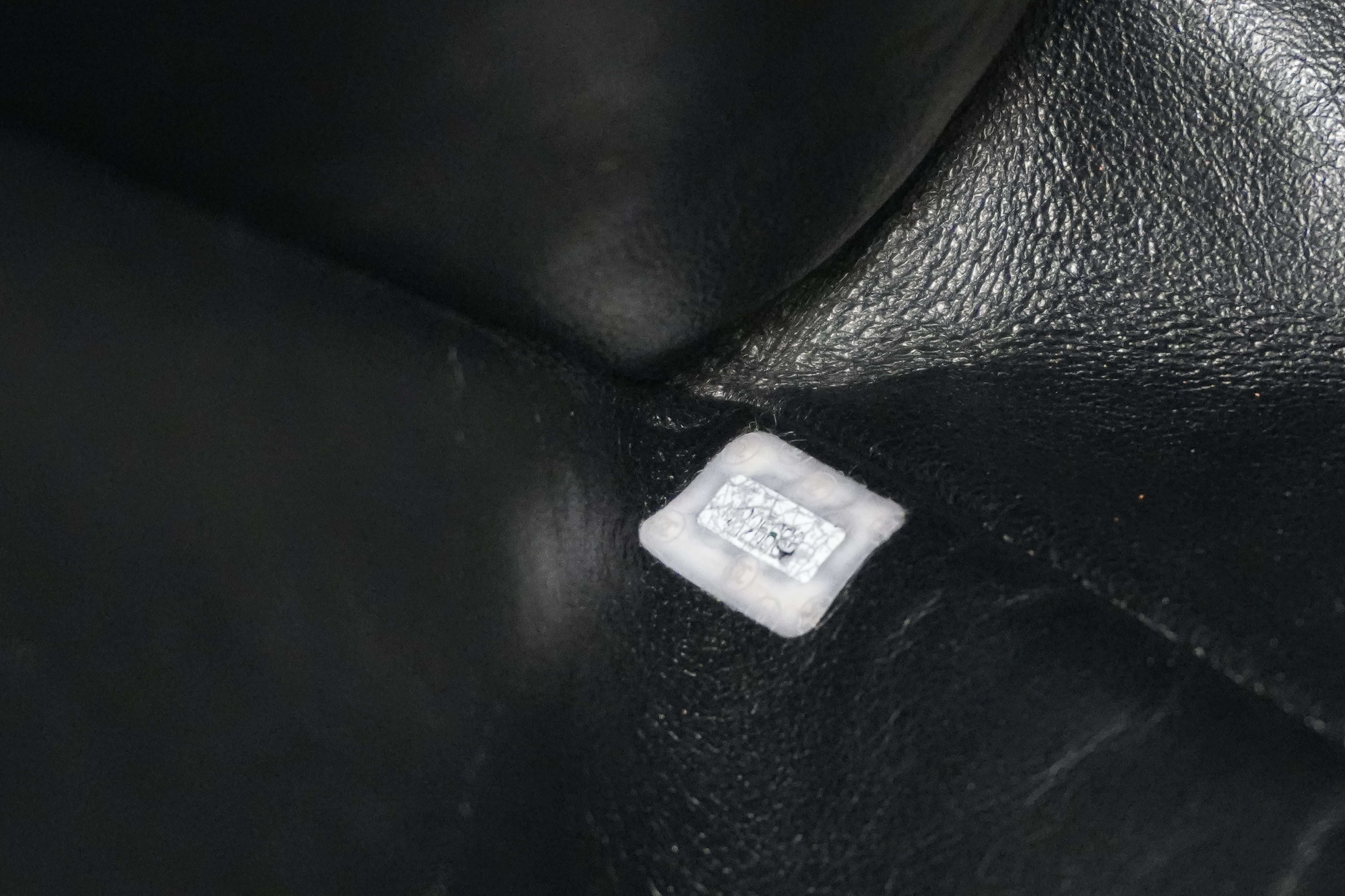 Pre-owned Chanel Caviar Skin Leather Tote Bag Black