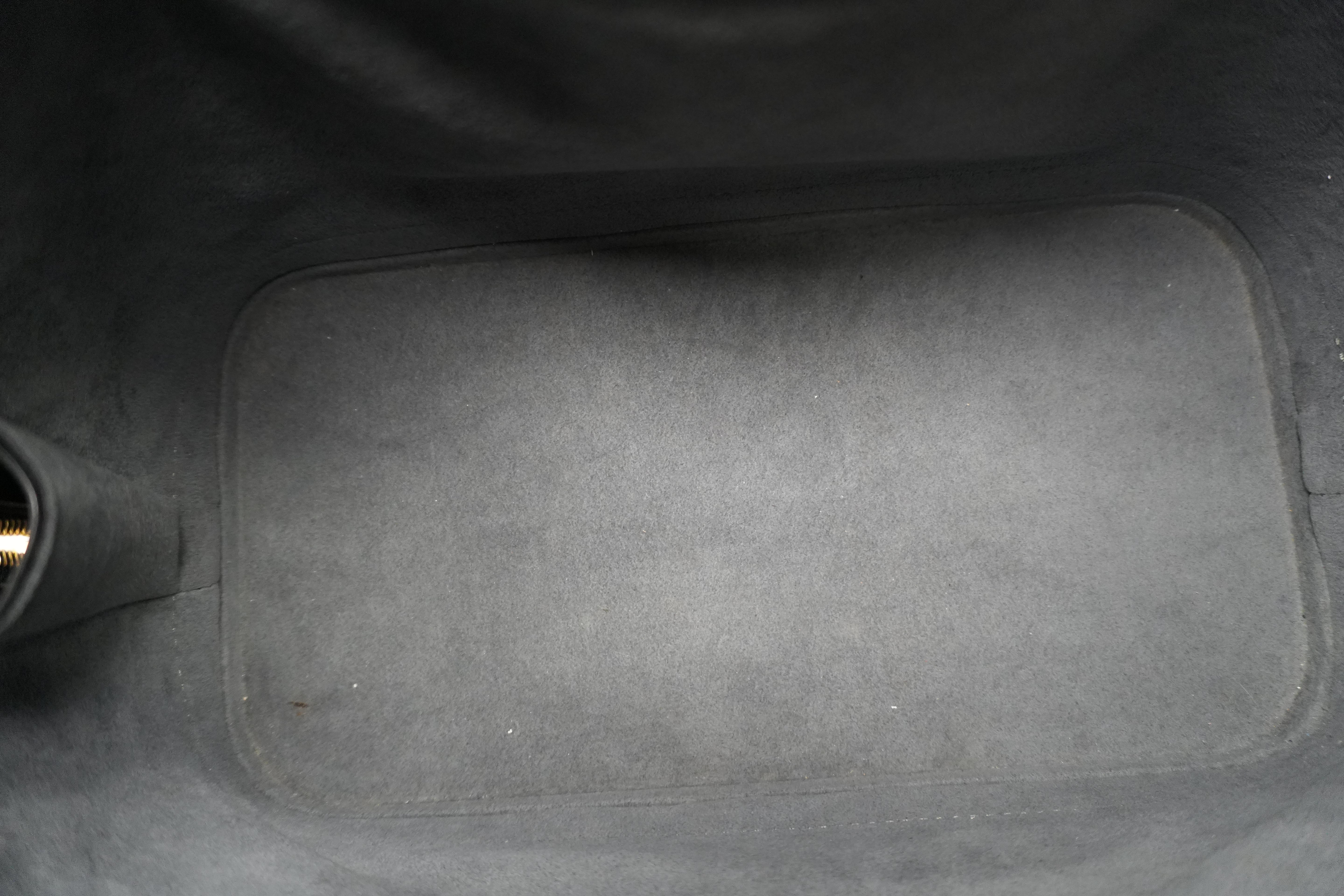 Pre-owned Louis Vuitton Epi Alma Handbag Black