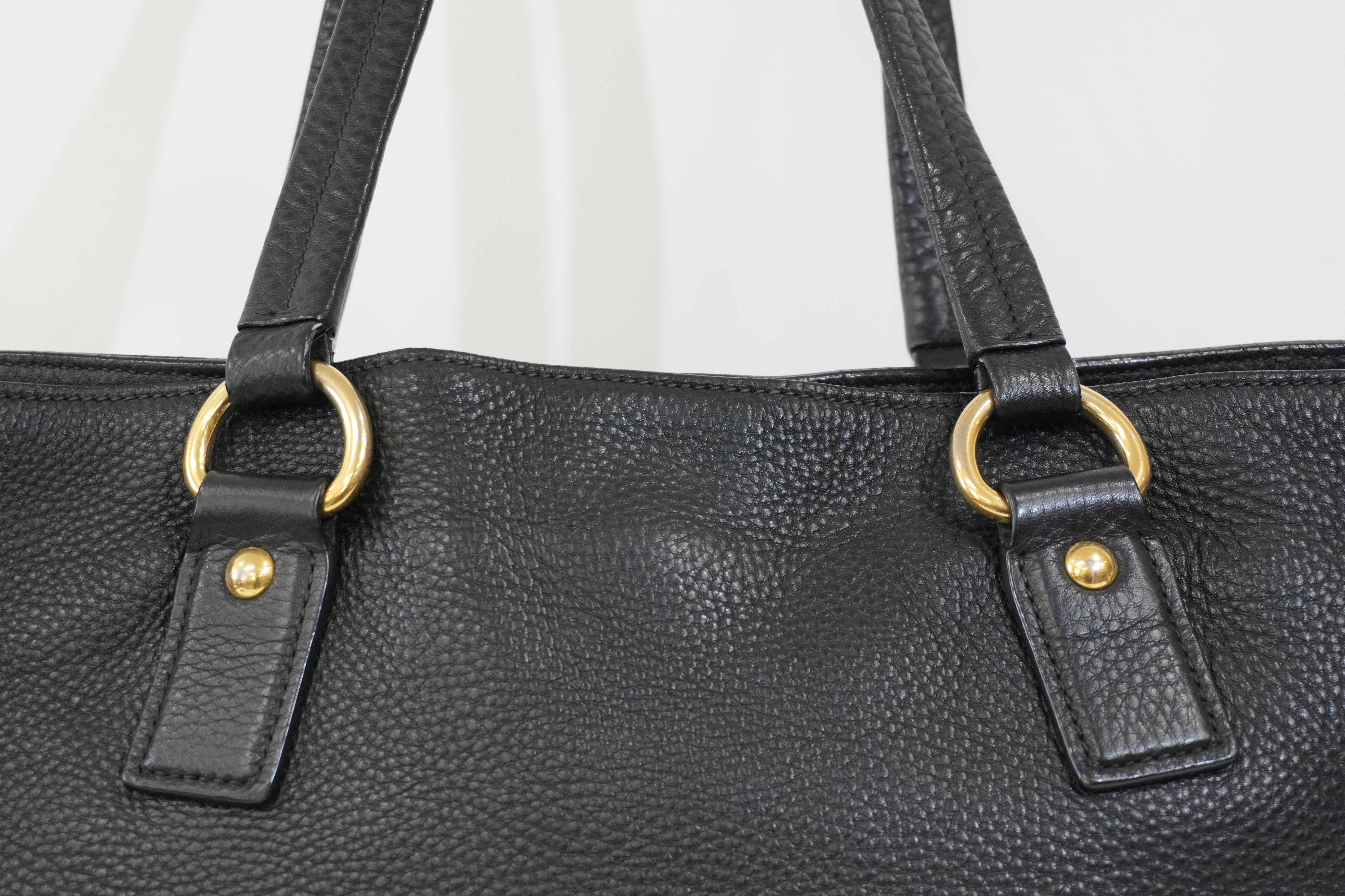 Pre-Owned Prada Daino Tote Bag Black