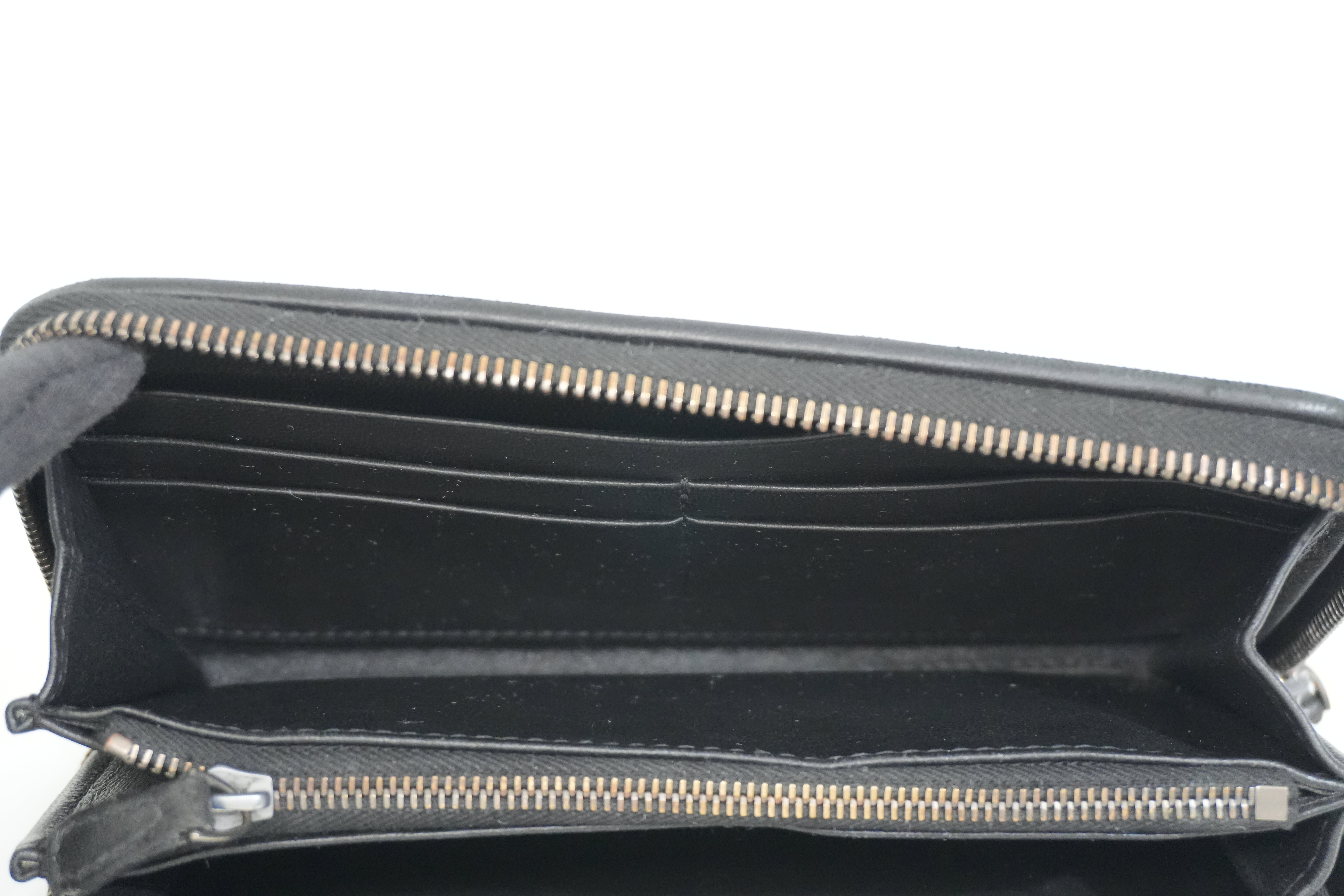 Pre-owned Bottega Zippy Long Wallet Black