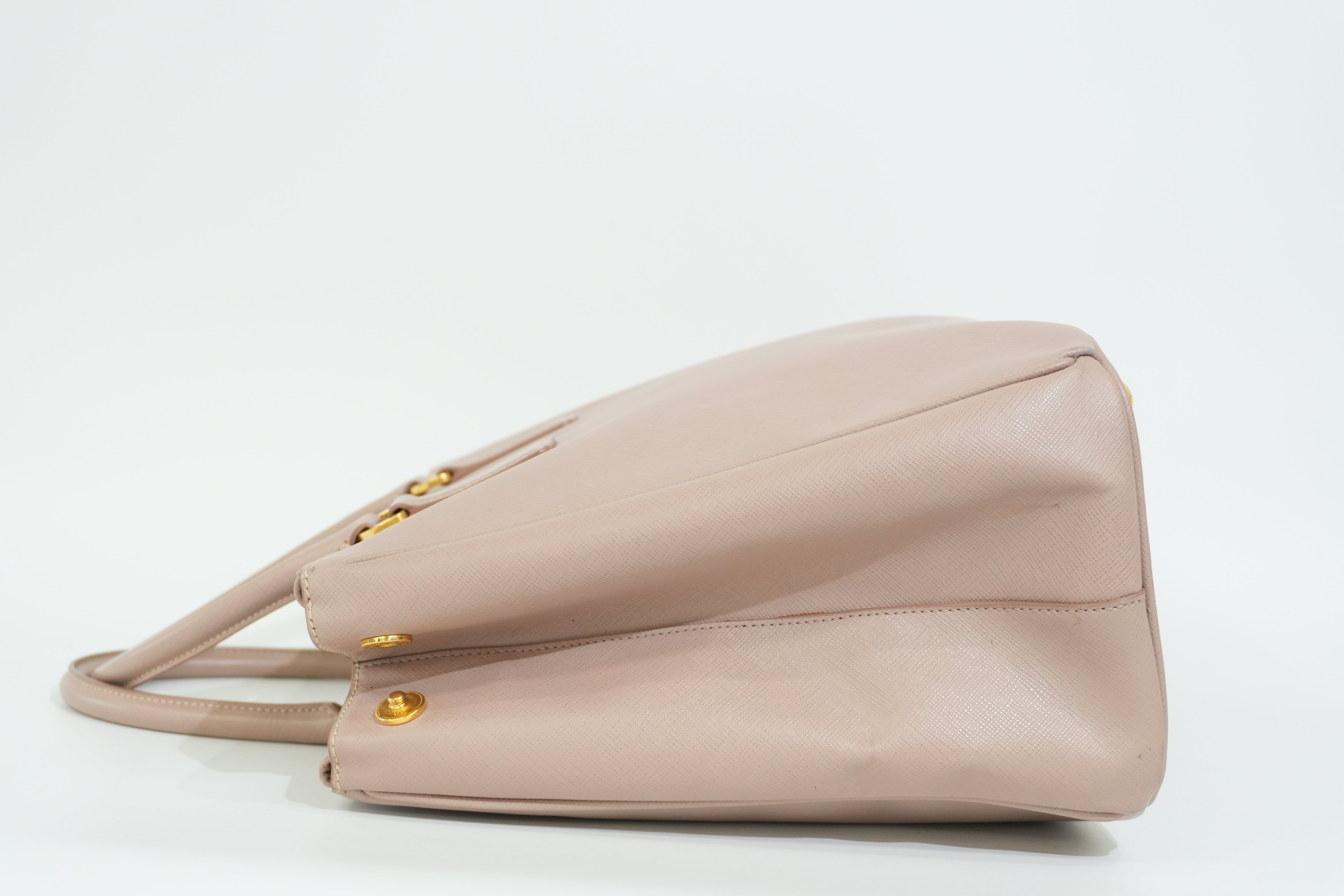 Pre-owned Prada Saffiano Handbag Pink