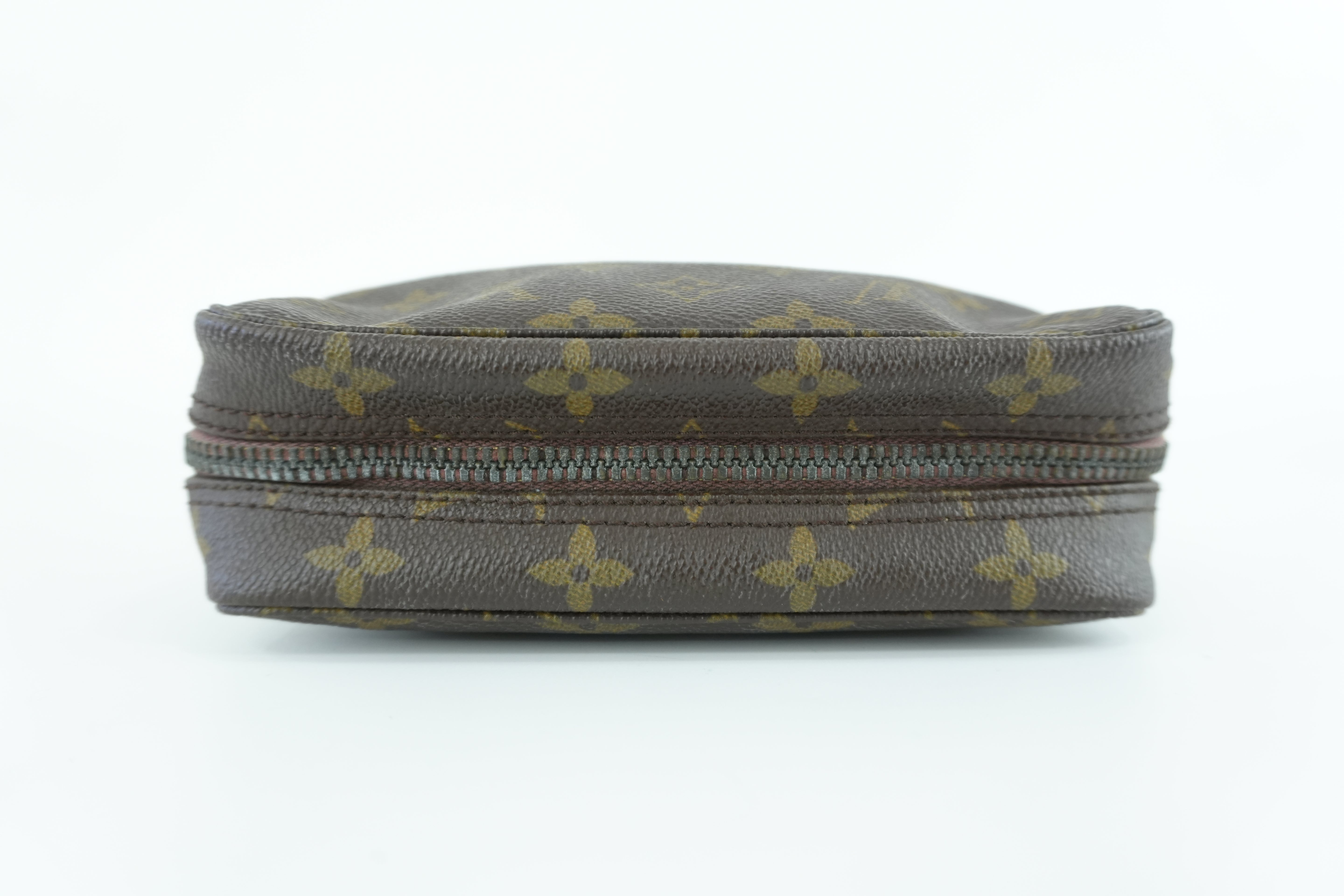 Louis Vuitton Trousse 18 Rare Size Pouch Used