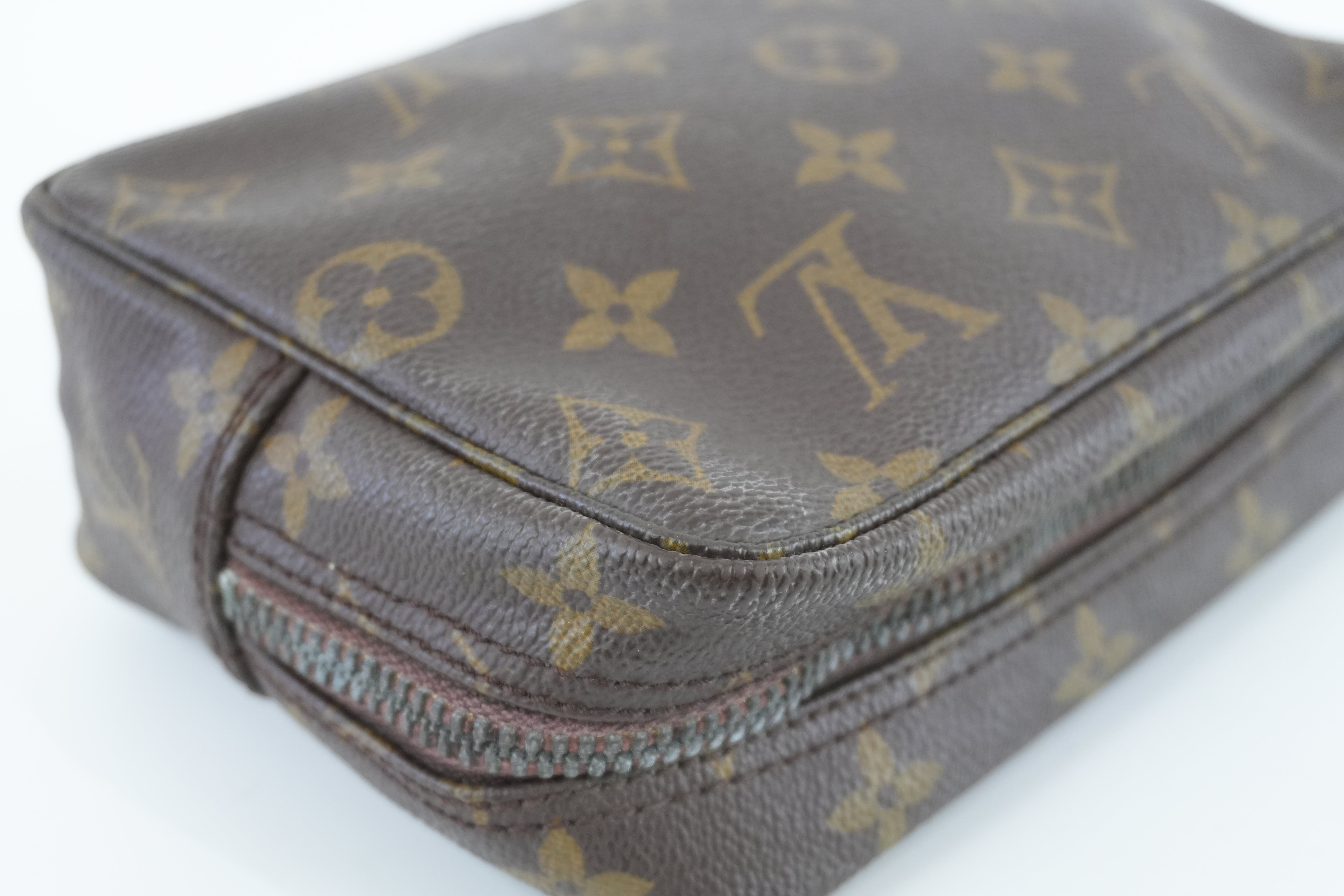 Louis Vuitton Trousse 18 Rare Size Pouch Used