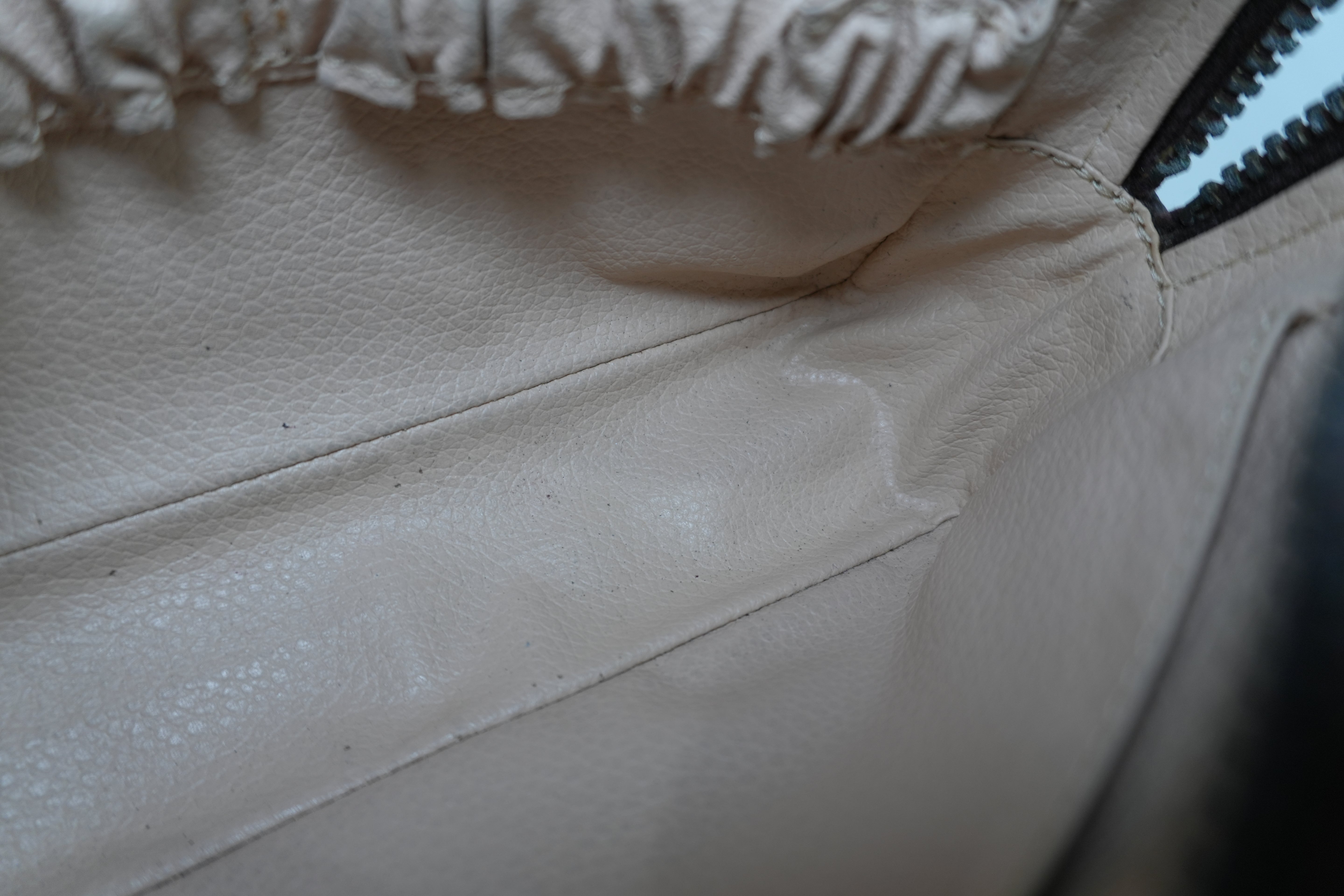 Louis Vuitton Trousse 18 Rare Size Pouch Used