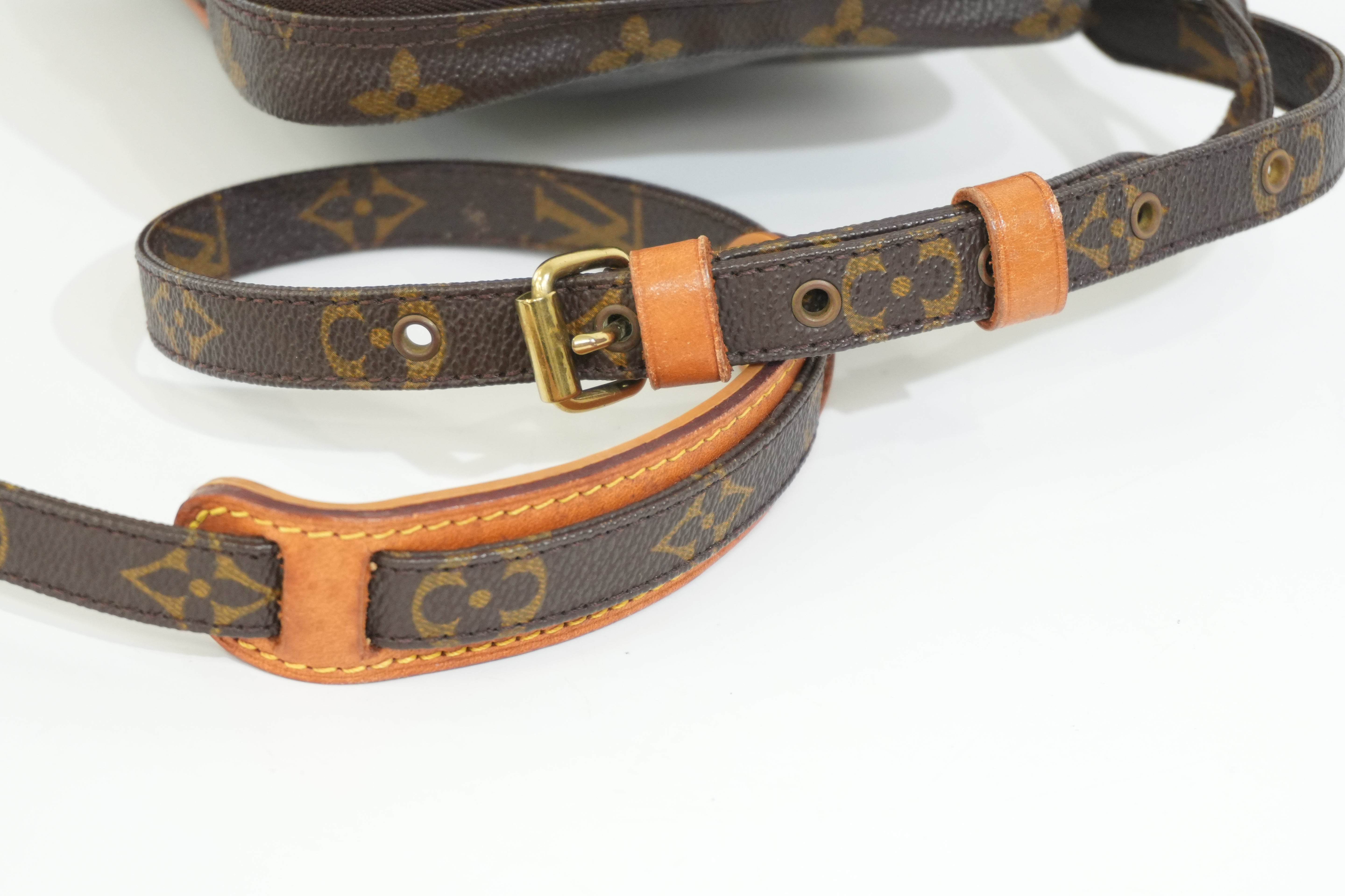 Pre-owned Louis Vuitton Monogram Amazone Crossbody Bag