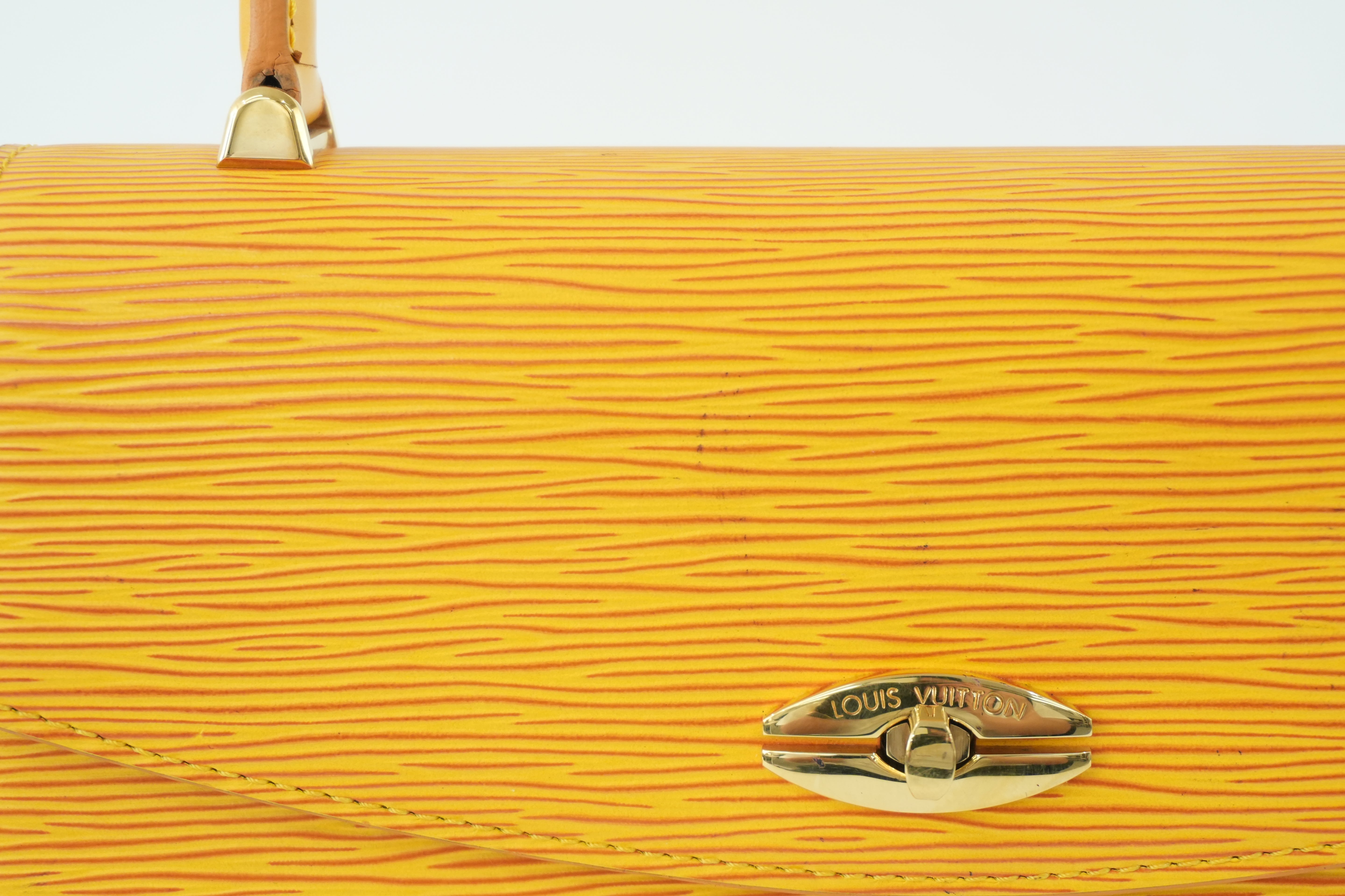 Pre-owned Louis Vuitton Epi Malesherbe Handbag Yellow