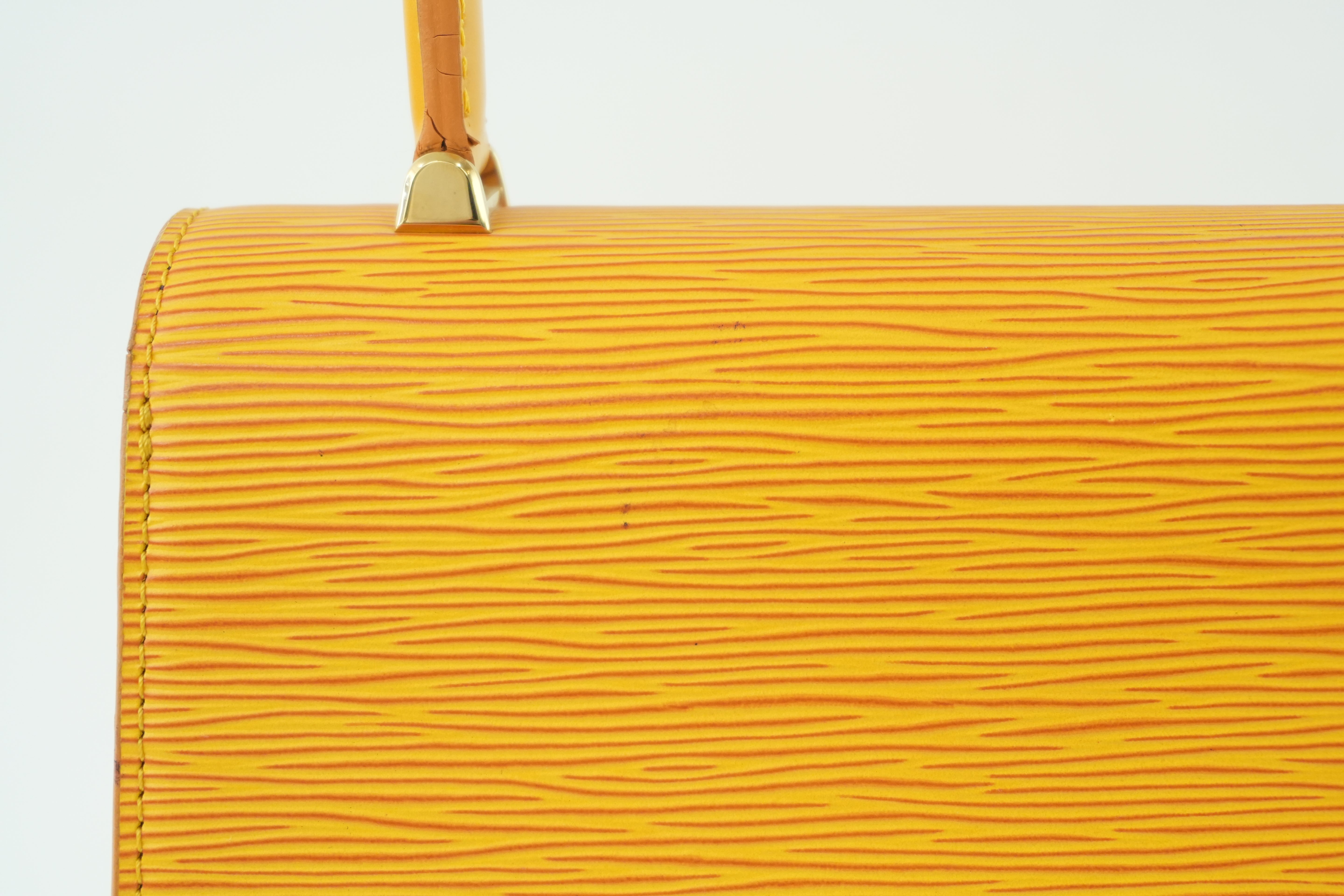 Pre-owned Louis Vuitton Epi Malesherbe Handbag Yellow