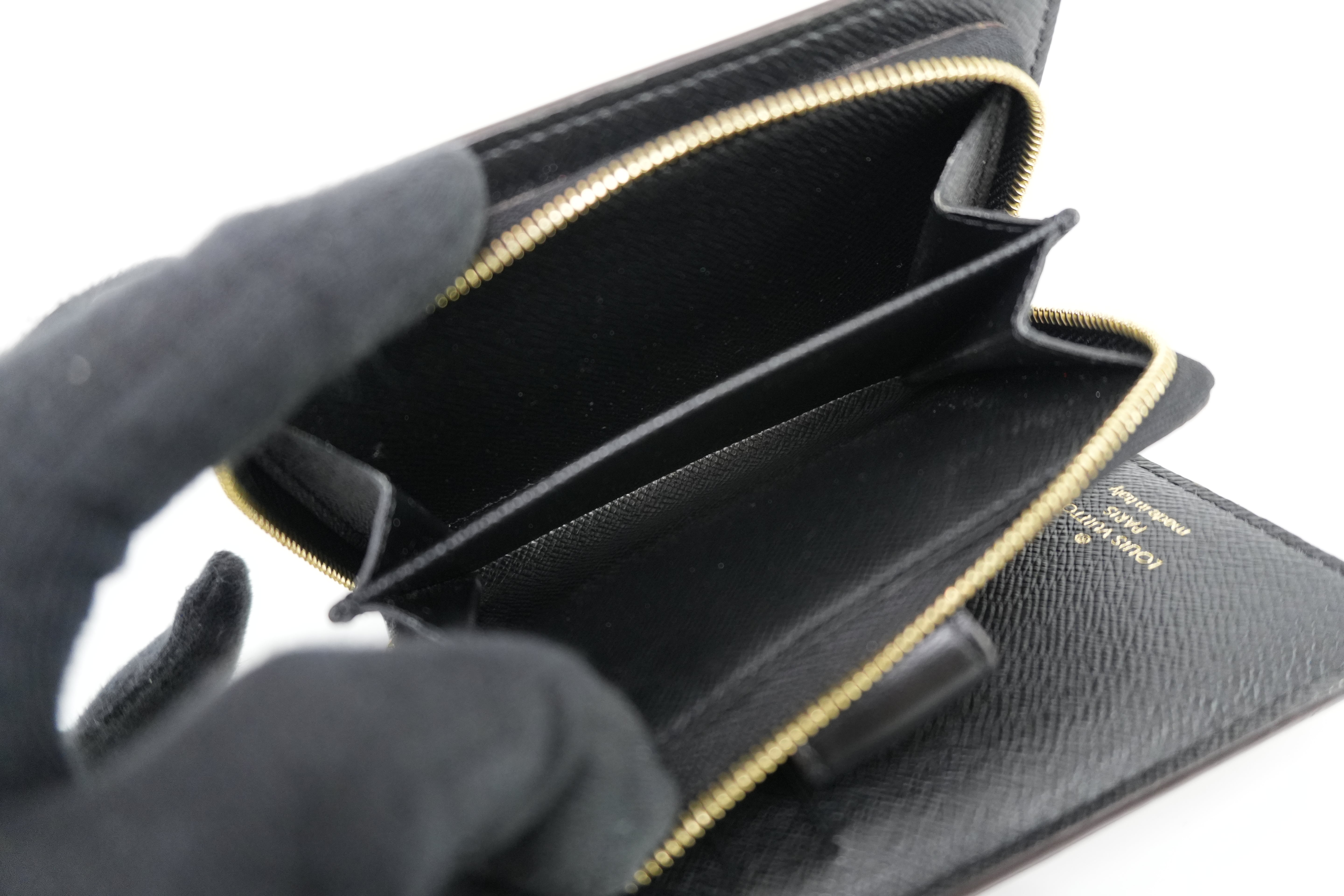 Pre-owned Louis Vuitton Monogram Reverse Juliet Wallet