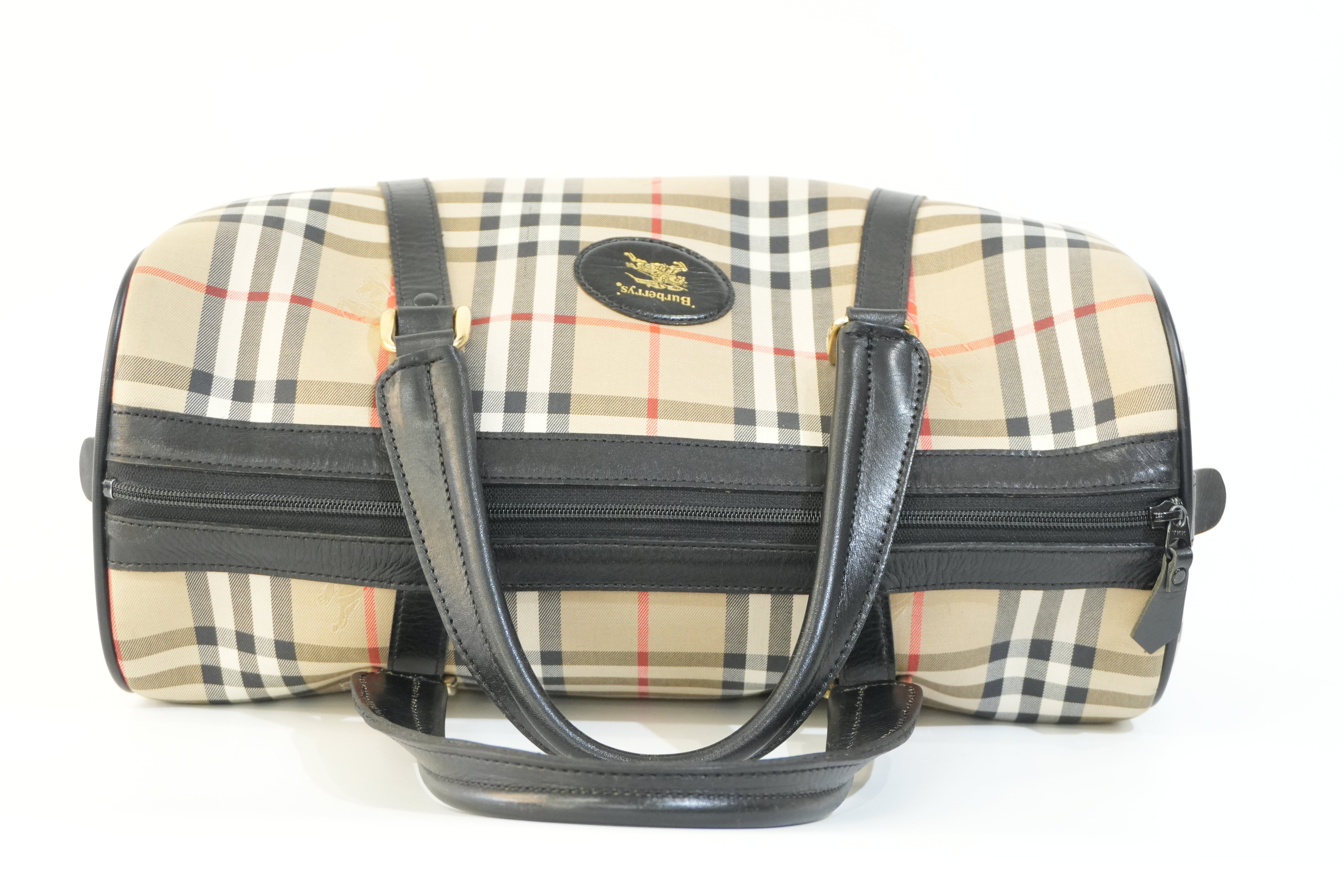 Pre-owned Burberry Duffle Travel Bag