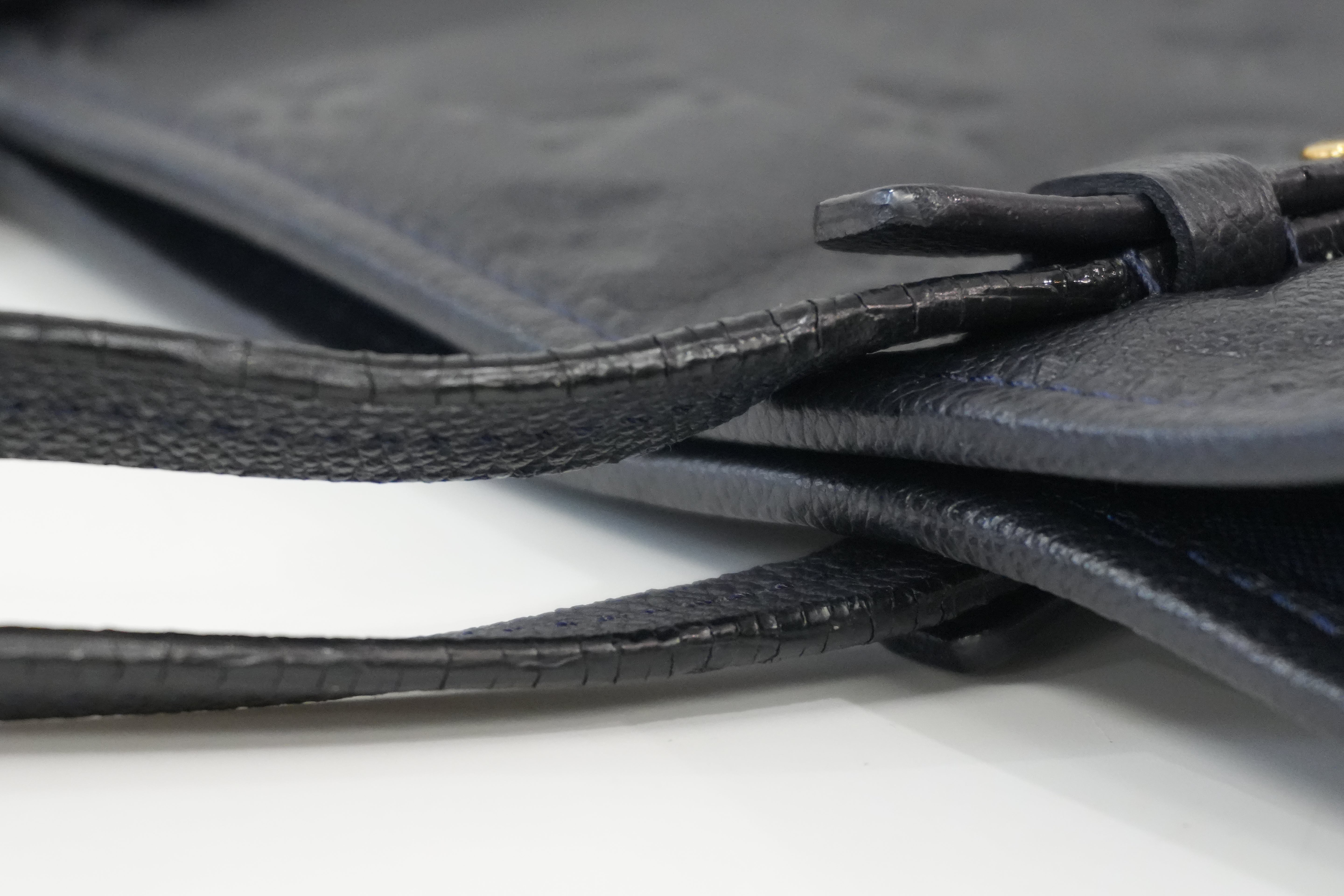 Pre-Owned Louis Vuitton Empriente Citadine PM Tote Bag Navy