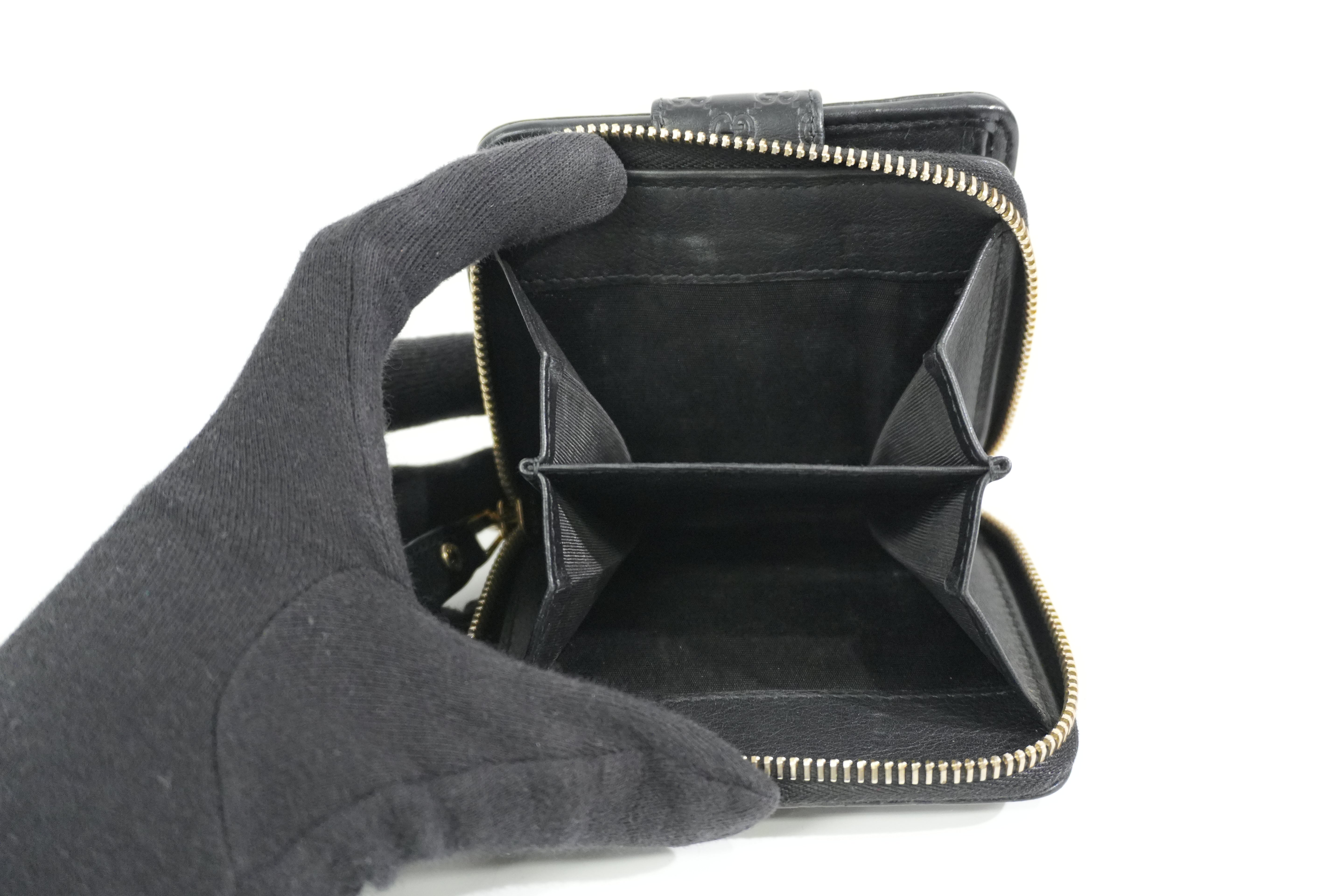 Pre-owned Gucci Microguccisima Compact Wallet Black