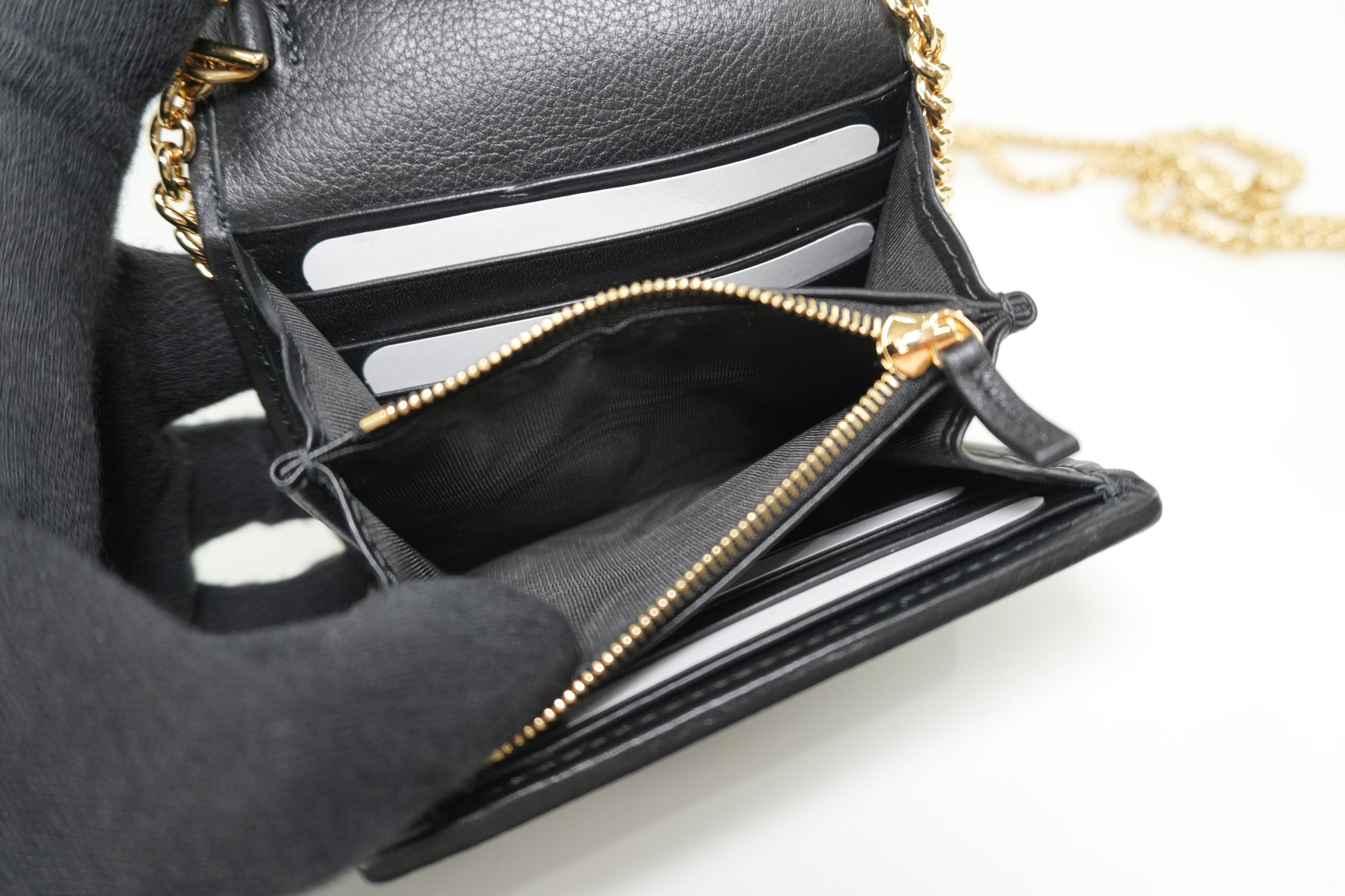 Pre-owned Gucci Leather Chain Shoulder Small Pouch Black