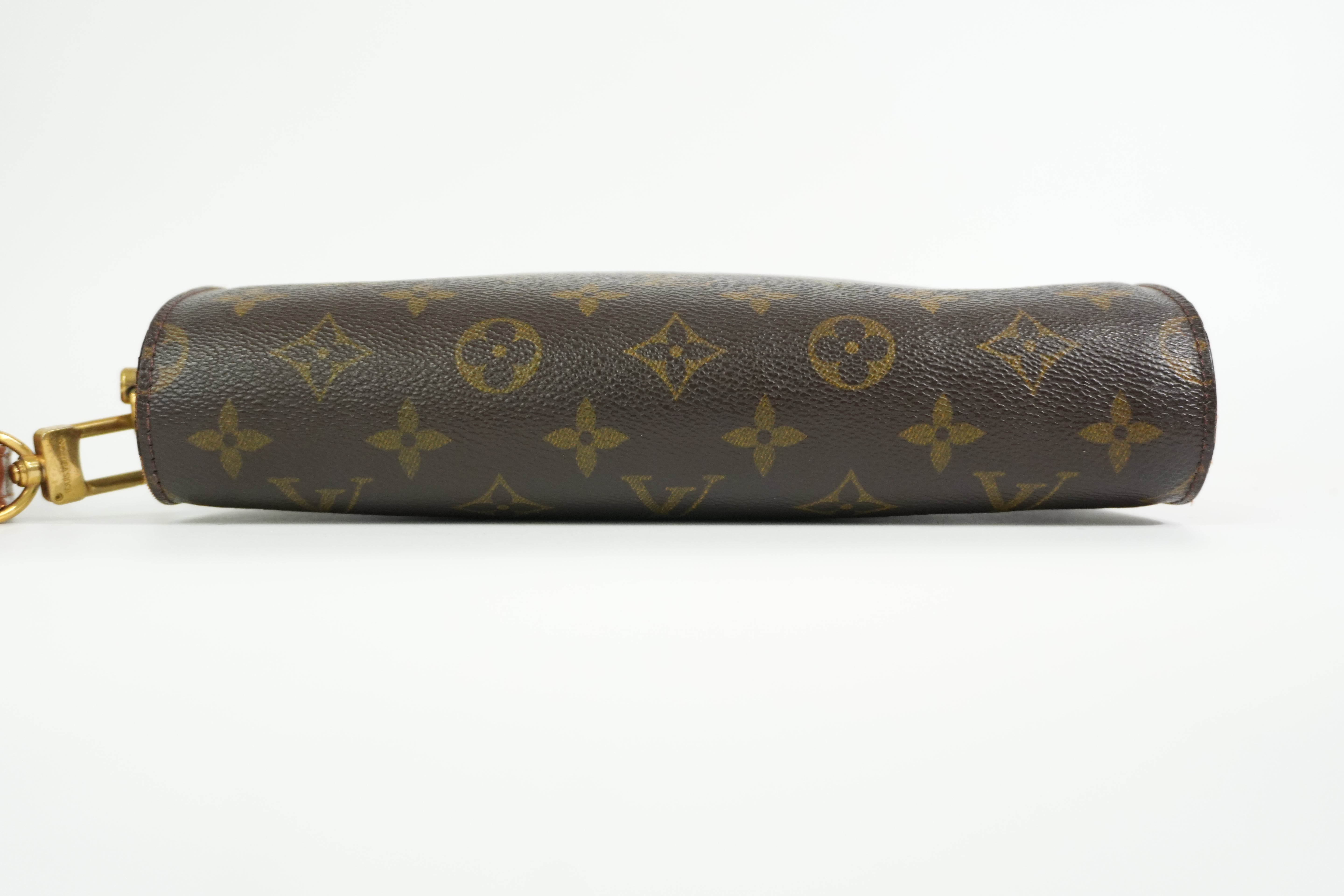 Pre-owned Louis Vuitton Monogram Orsay Wrist Clutch