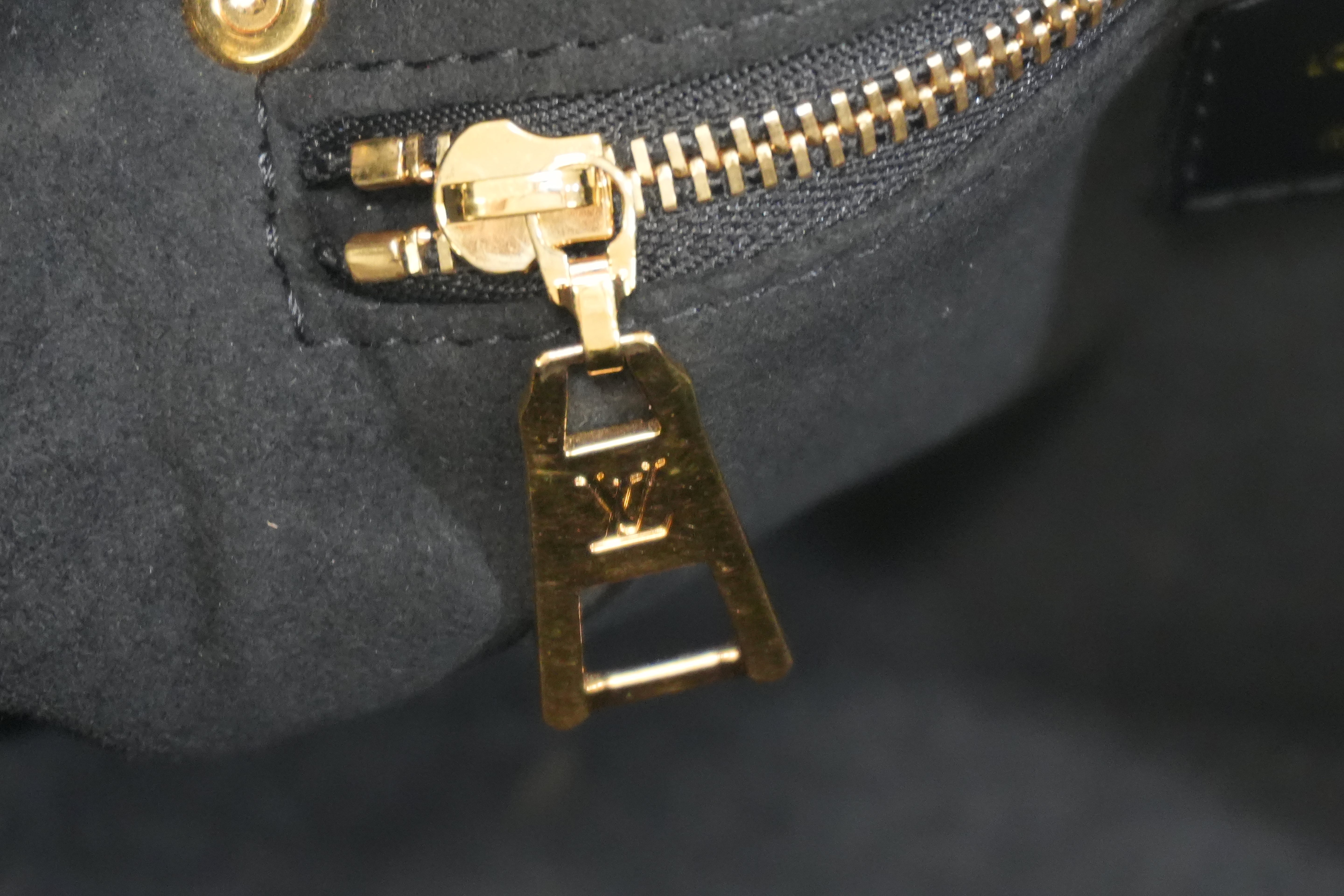 Pre-owned Louis Vuitton Empriente Petite Malle Souple Crossbody Bag Black