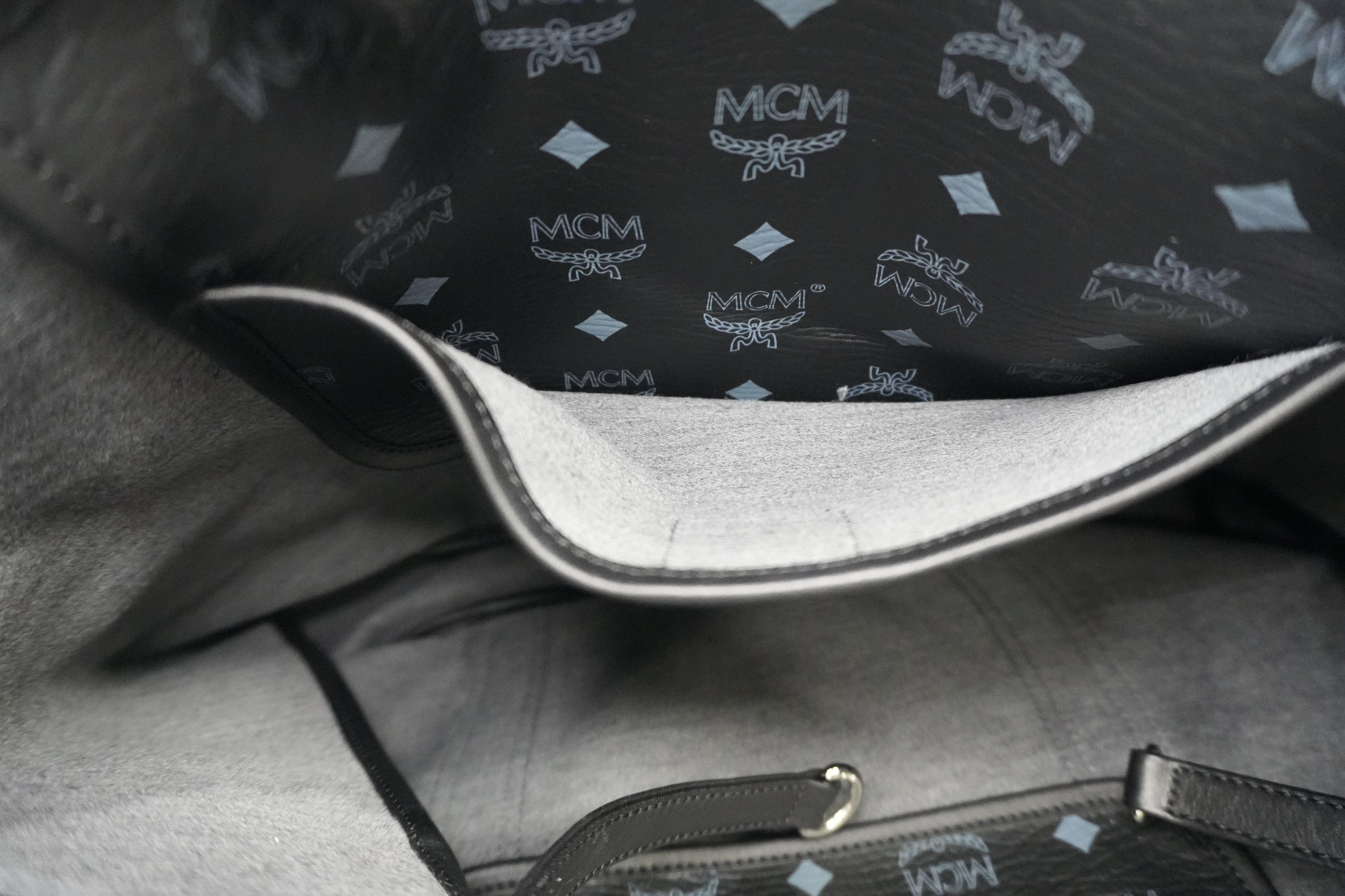 Pre-Owned MCM Tote Bag Black