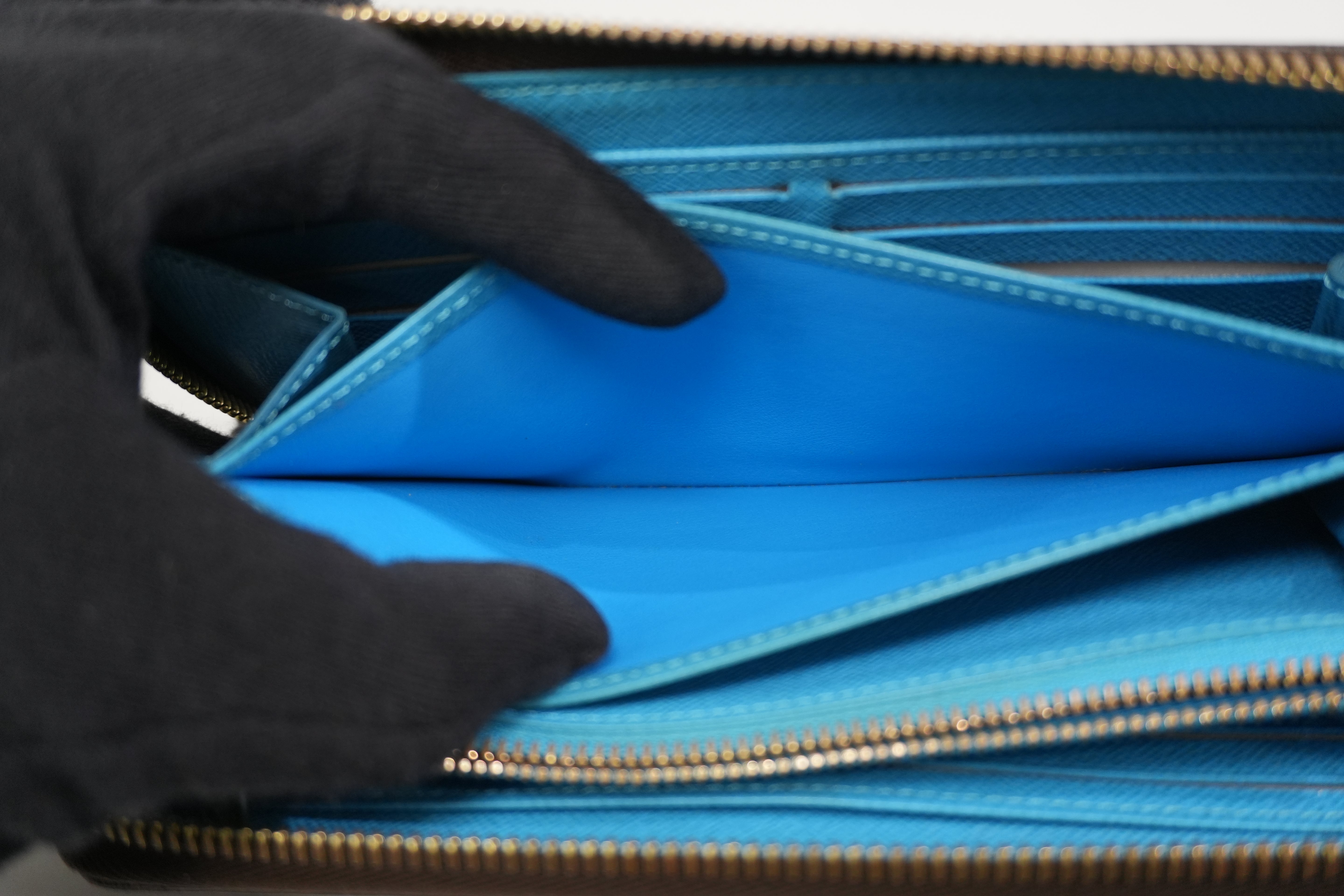 Pre-owned Louis Vuitton Monogram Zippy Long Wallet