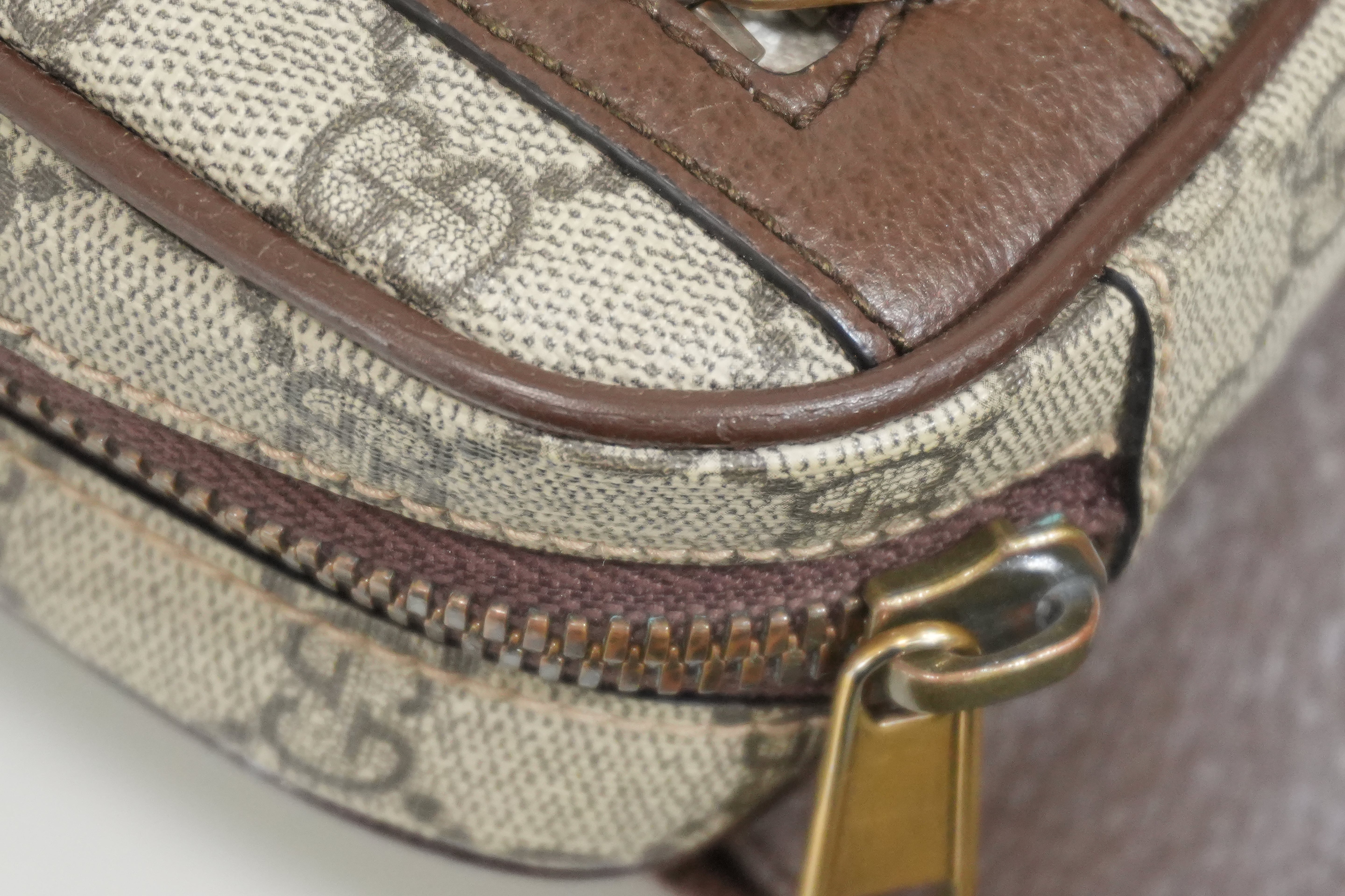 Pre-owned Gucci Ophidia Bumbag Brown