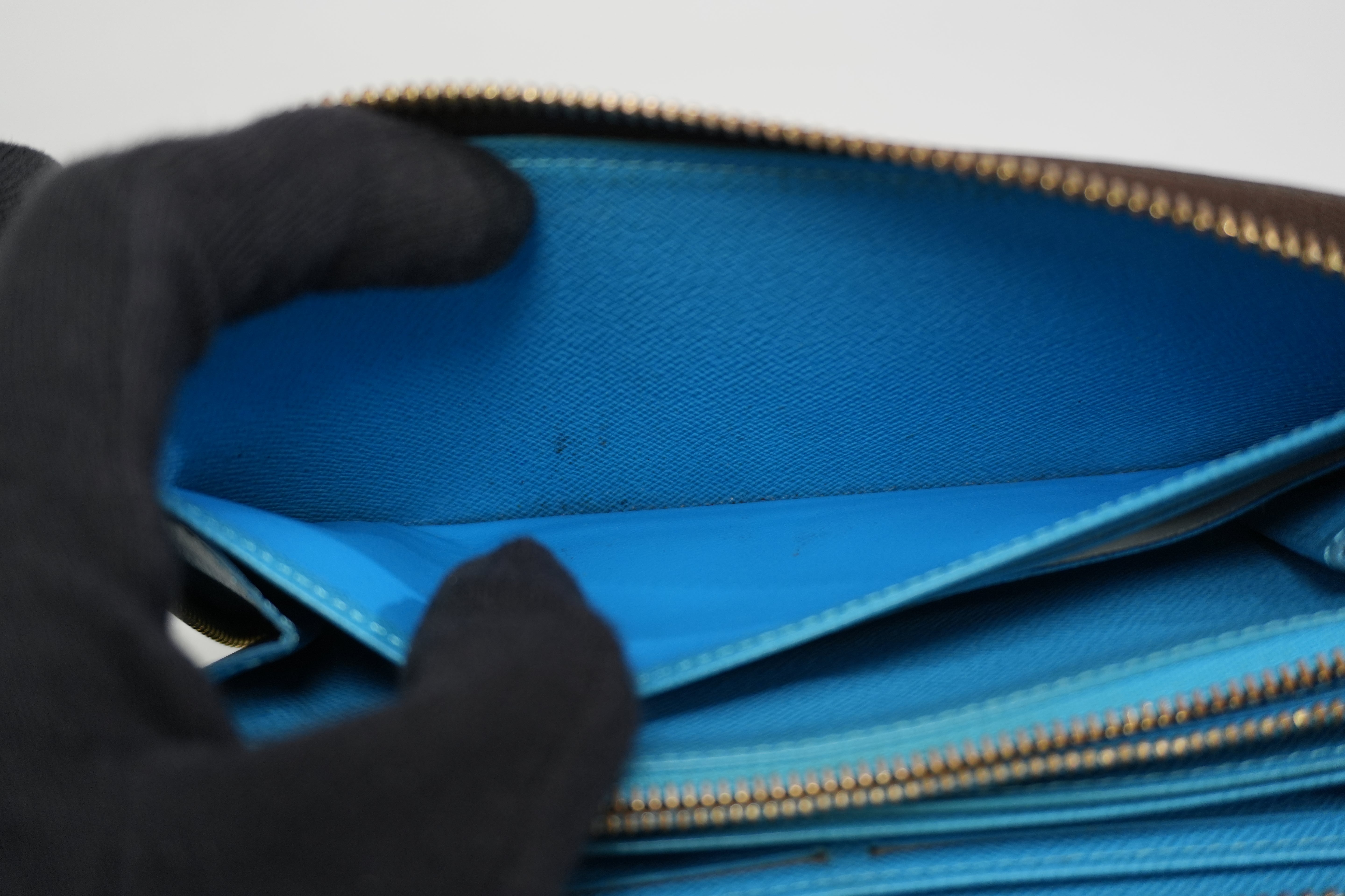 Pre-owned Louis Vuitton Monogram Zippy Long Wallet