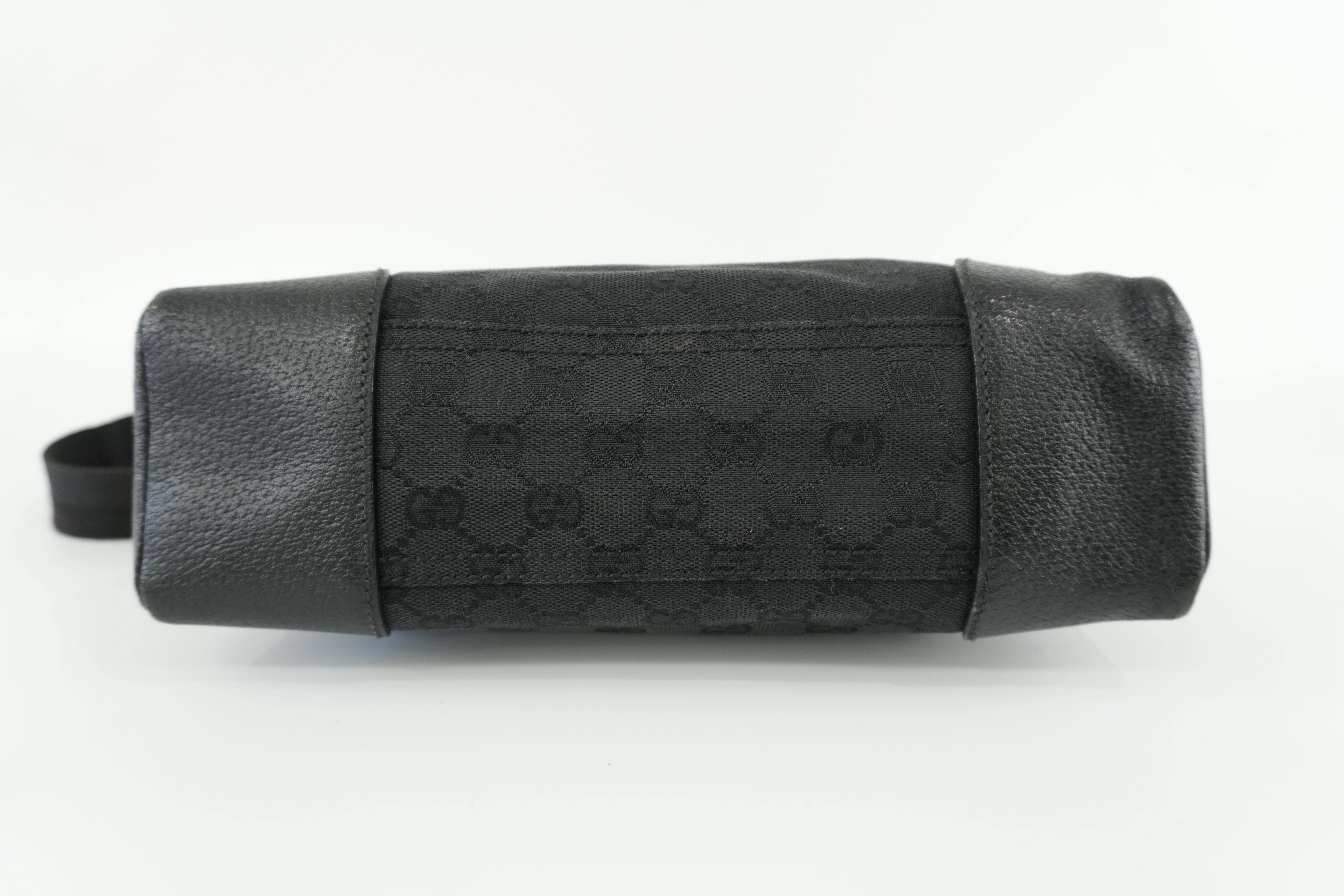 Gucci Shoulder Bag Black Canvas Used