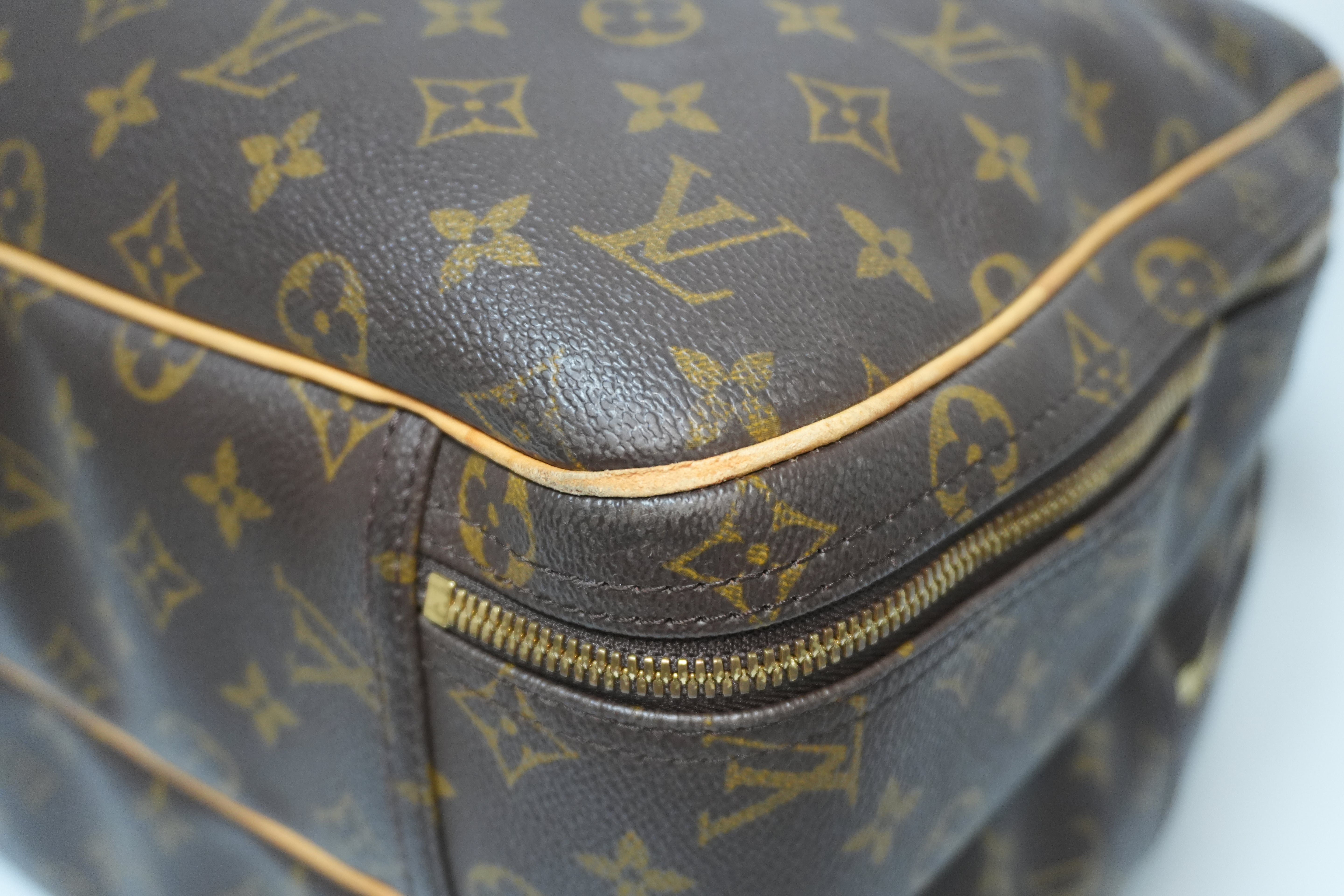 ルイヴィトン アリゼ 24 トラベルバッグ 中古