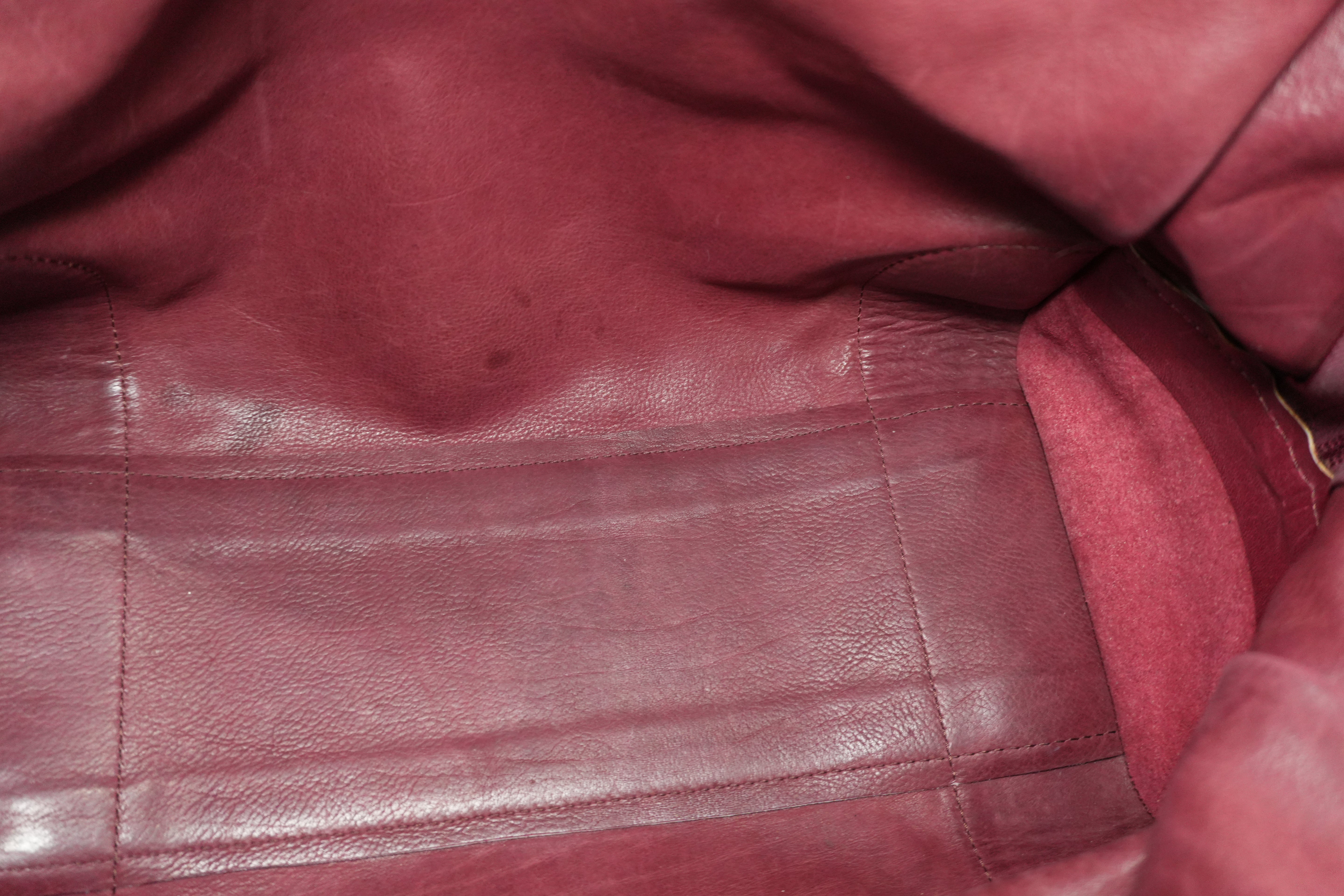 Pre-owned Loewe Leather Amazona Handbag Red