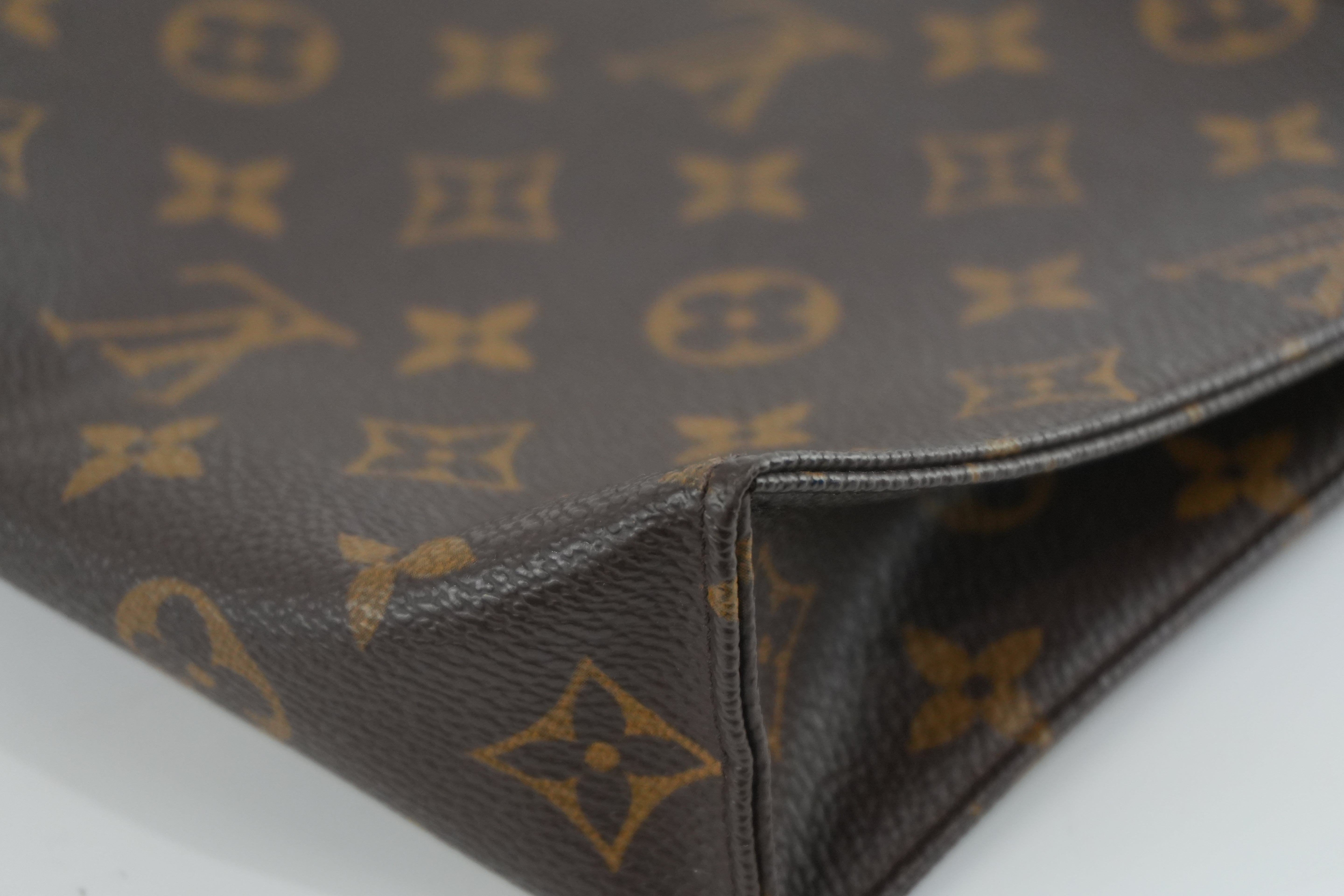 Louis Vuitton Monogram Toiletry 19 Pouch Used
