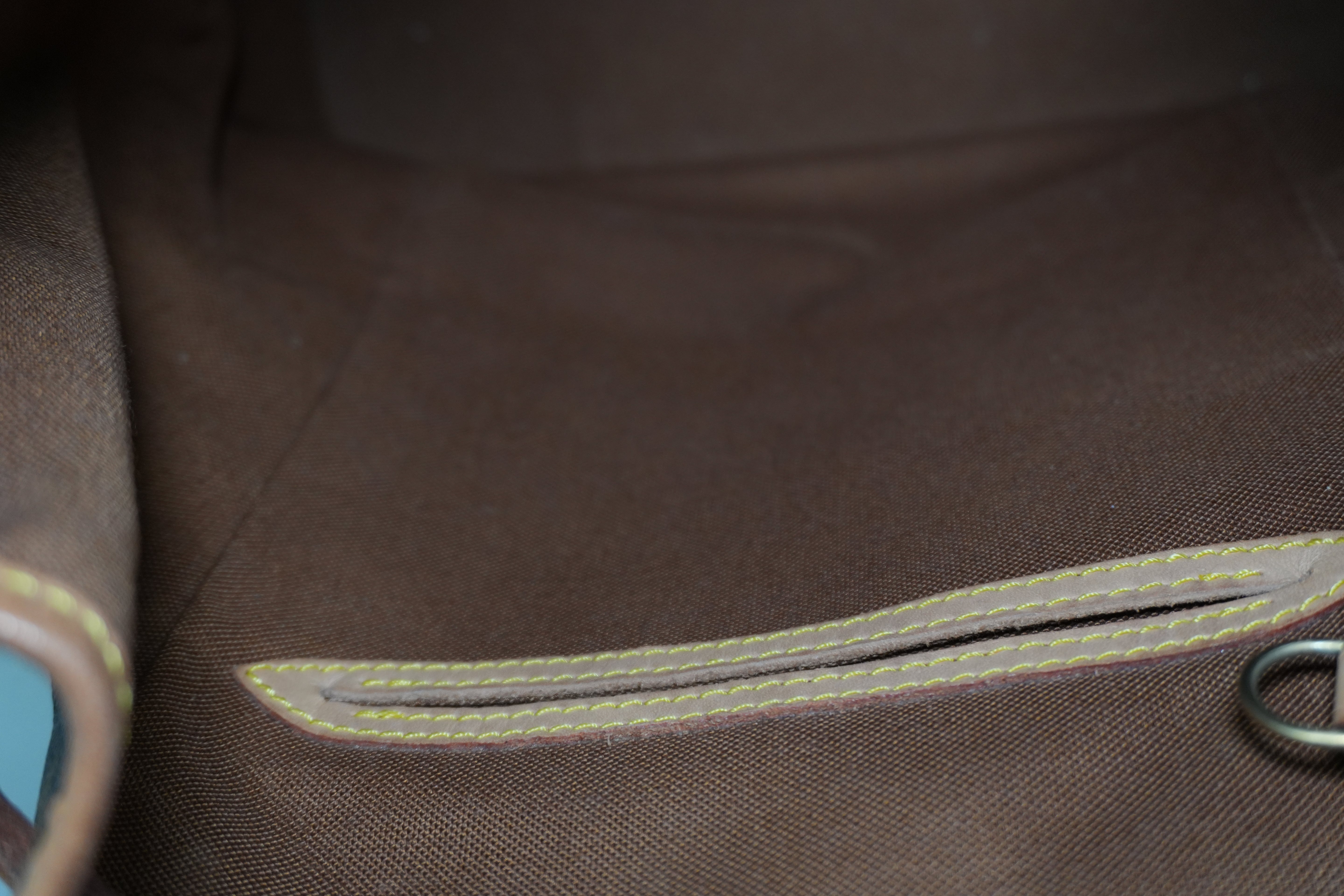 Pre-owned Louis Vuitton Monogram Montsouris PM Backpack