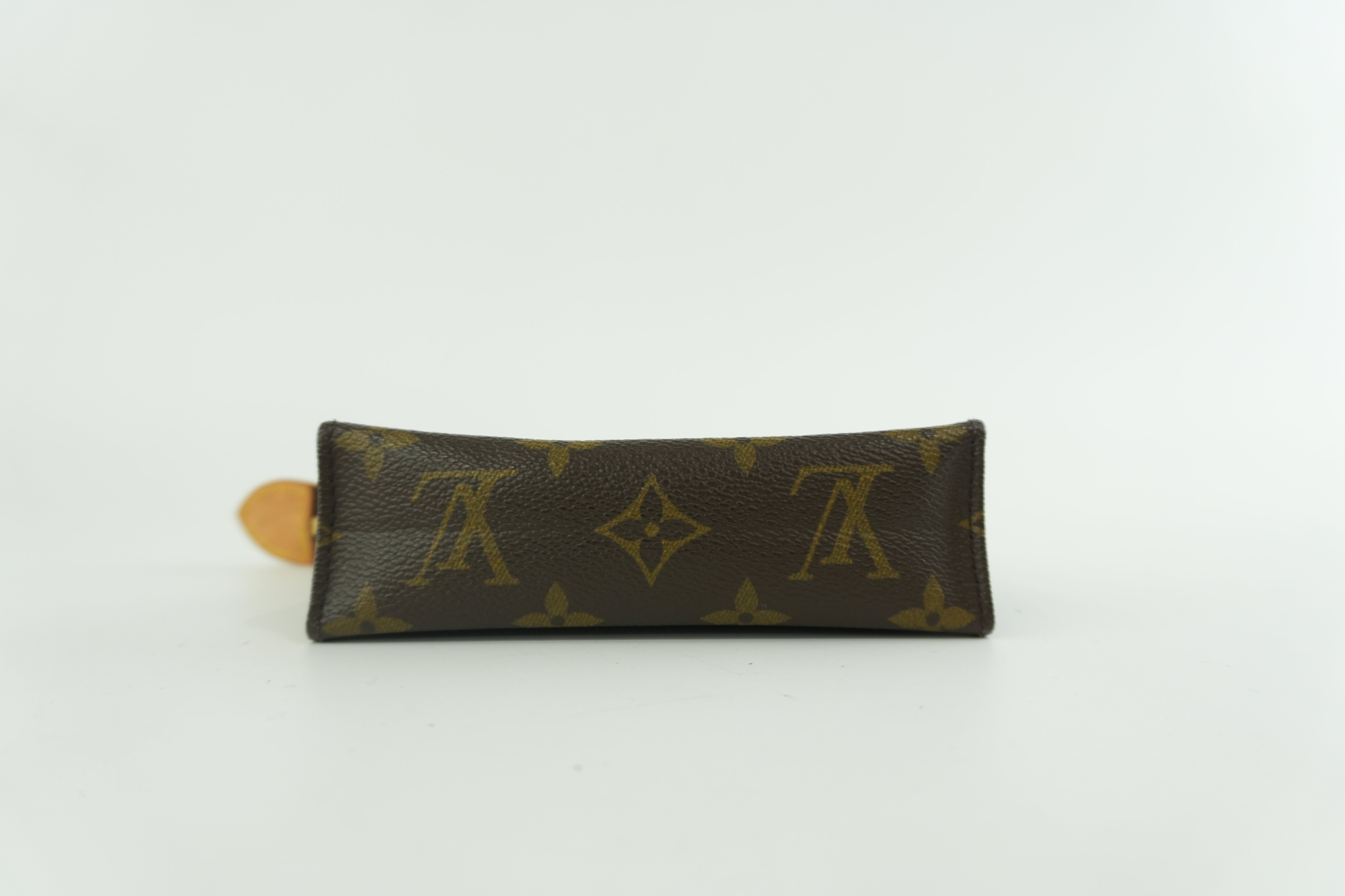 Pre-owned Louis Vuitton Monogram Toiletry 15 Pouch