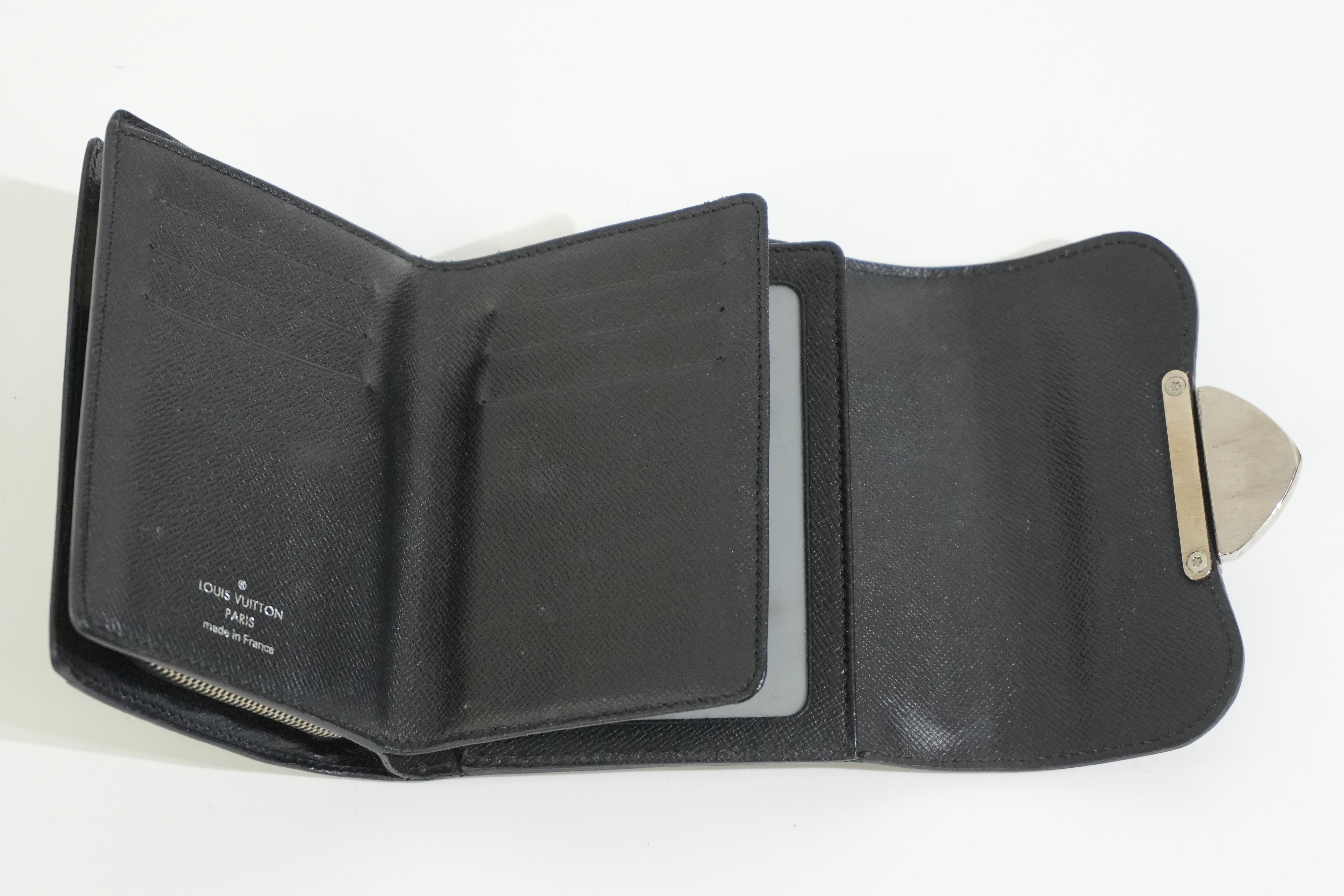 Pre-owned Louis Vuitton Epi Joey Compact Wallet Black