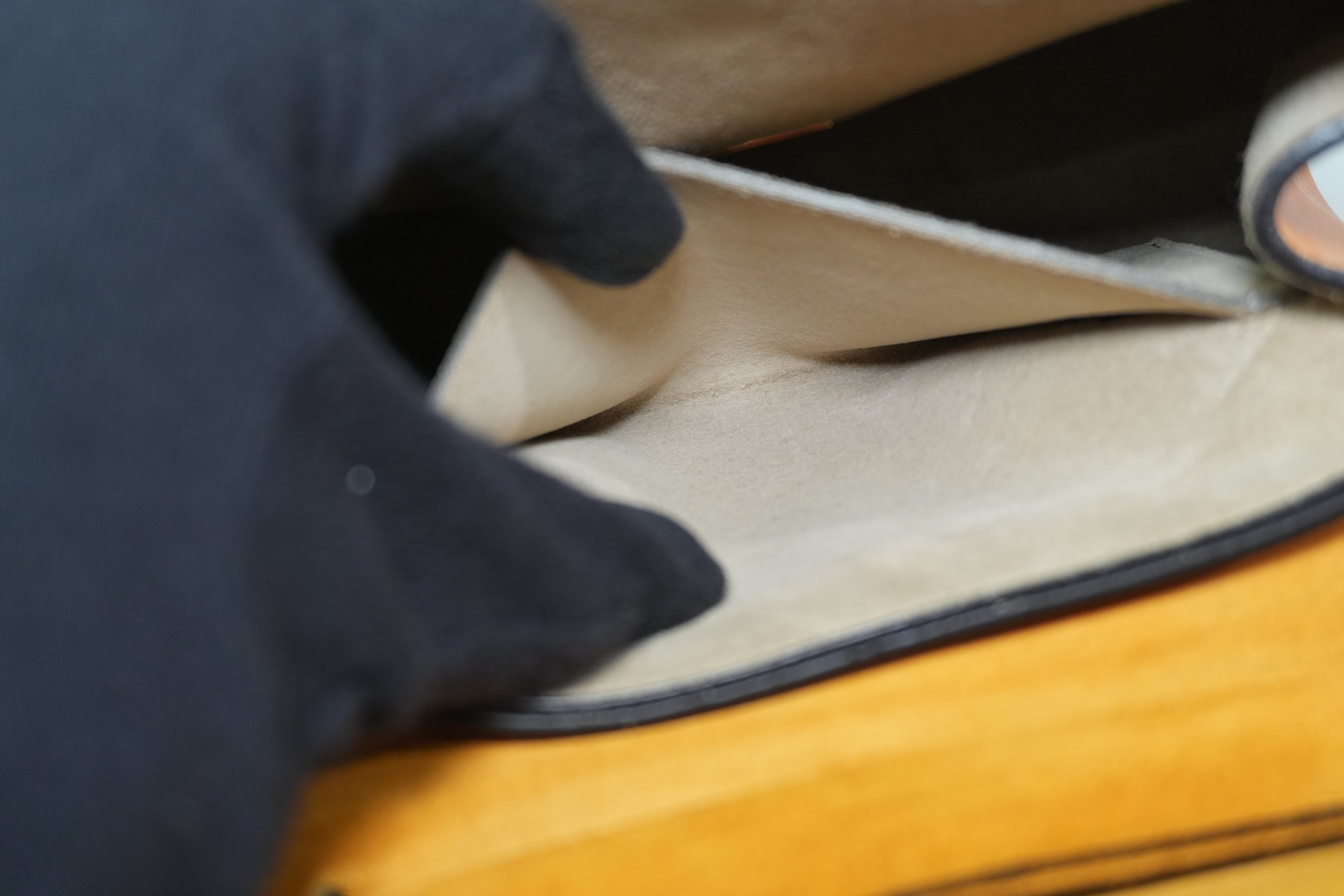 Pre-owned Chloe Suede Leather Drew Chain Shoulder Bag Mustard