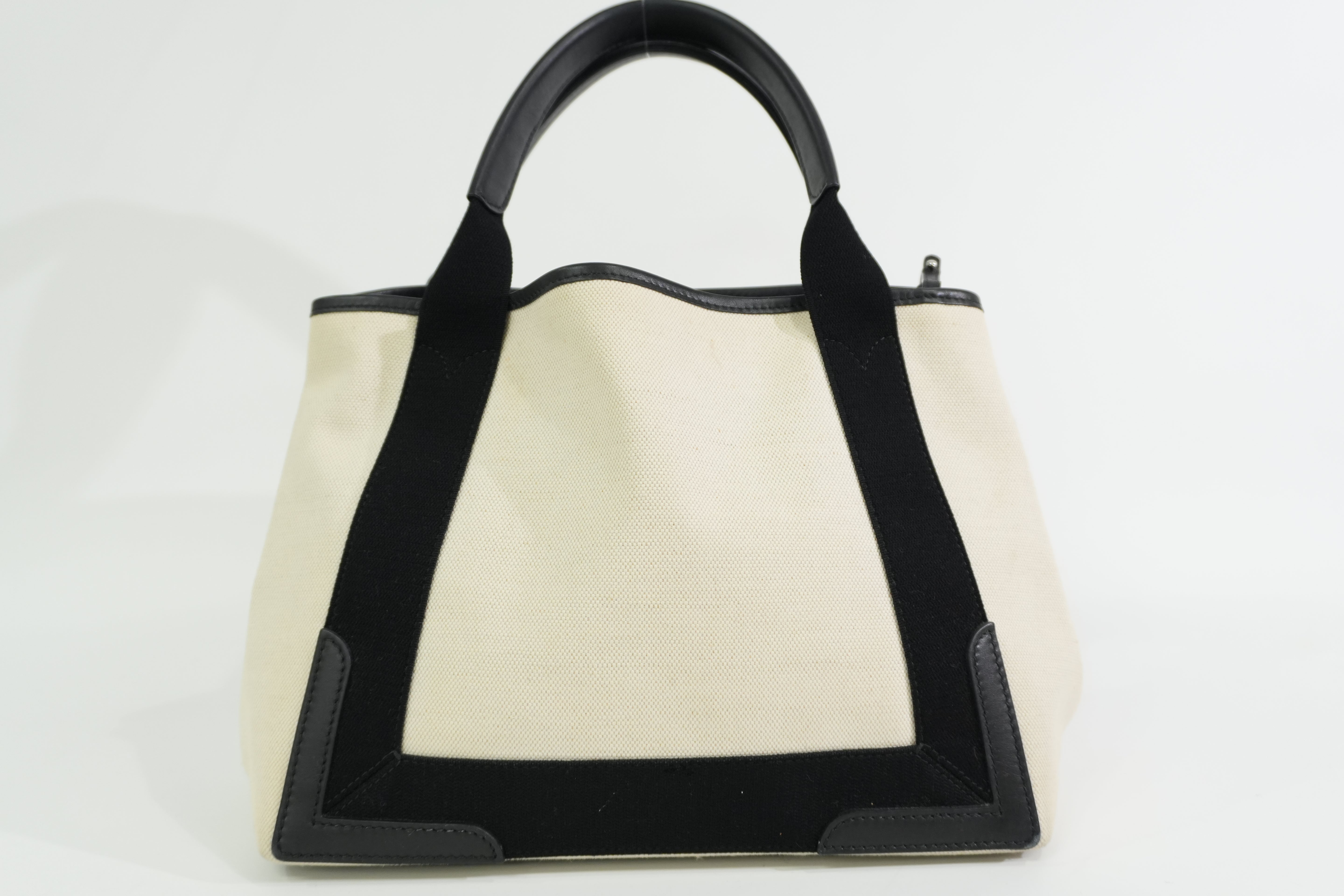 Pre-owned Balenciaga Navy Cabas Small Handbag Black and White