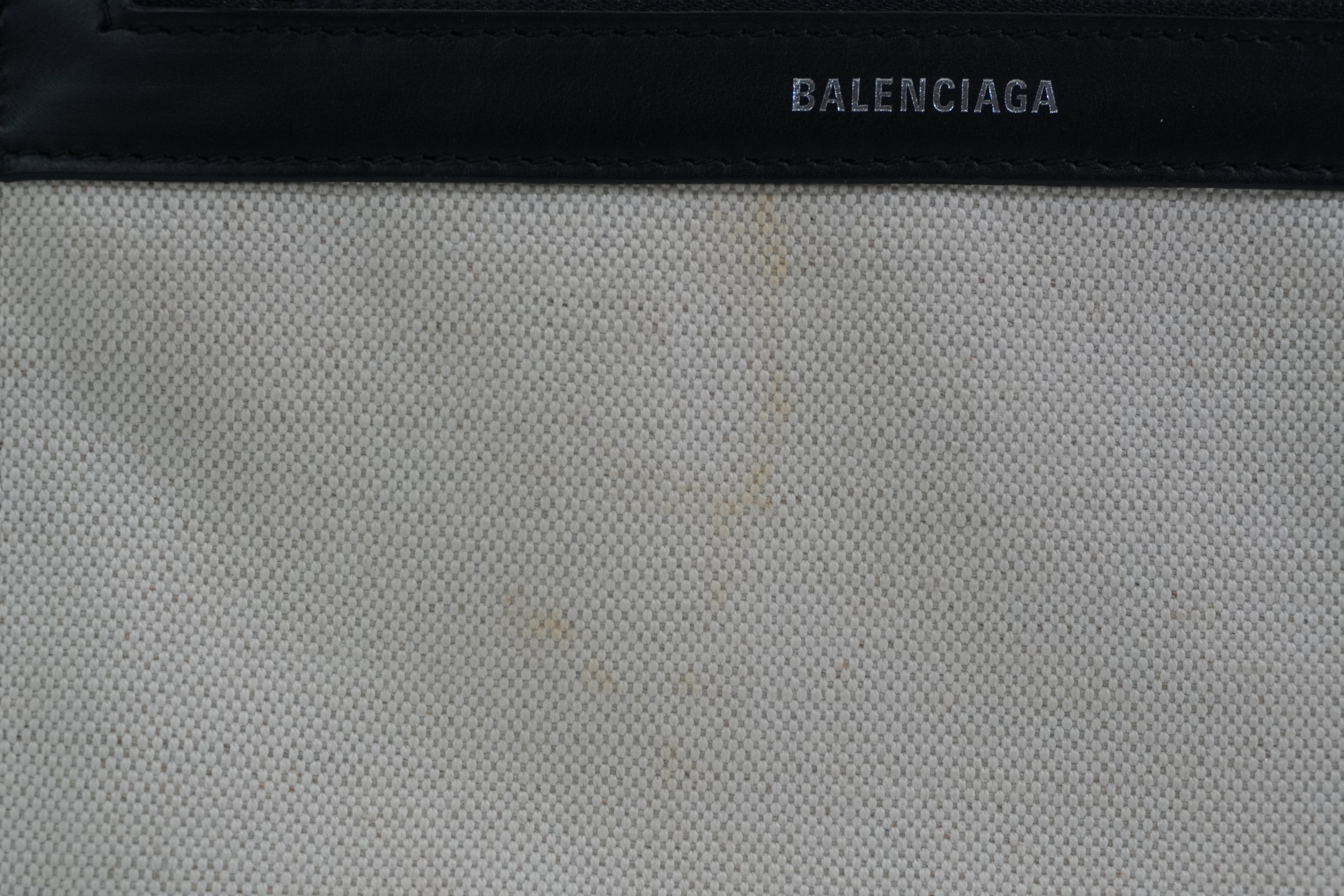 Pre-owned Balenciaga Navy Cabas Small Handbag Black and White