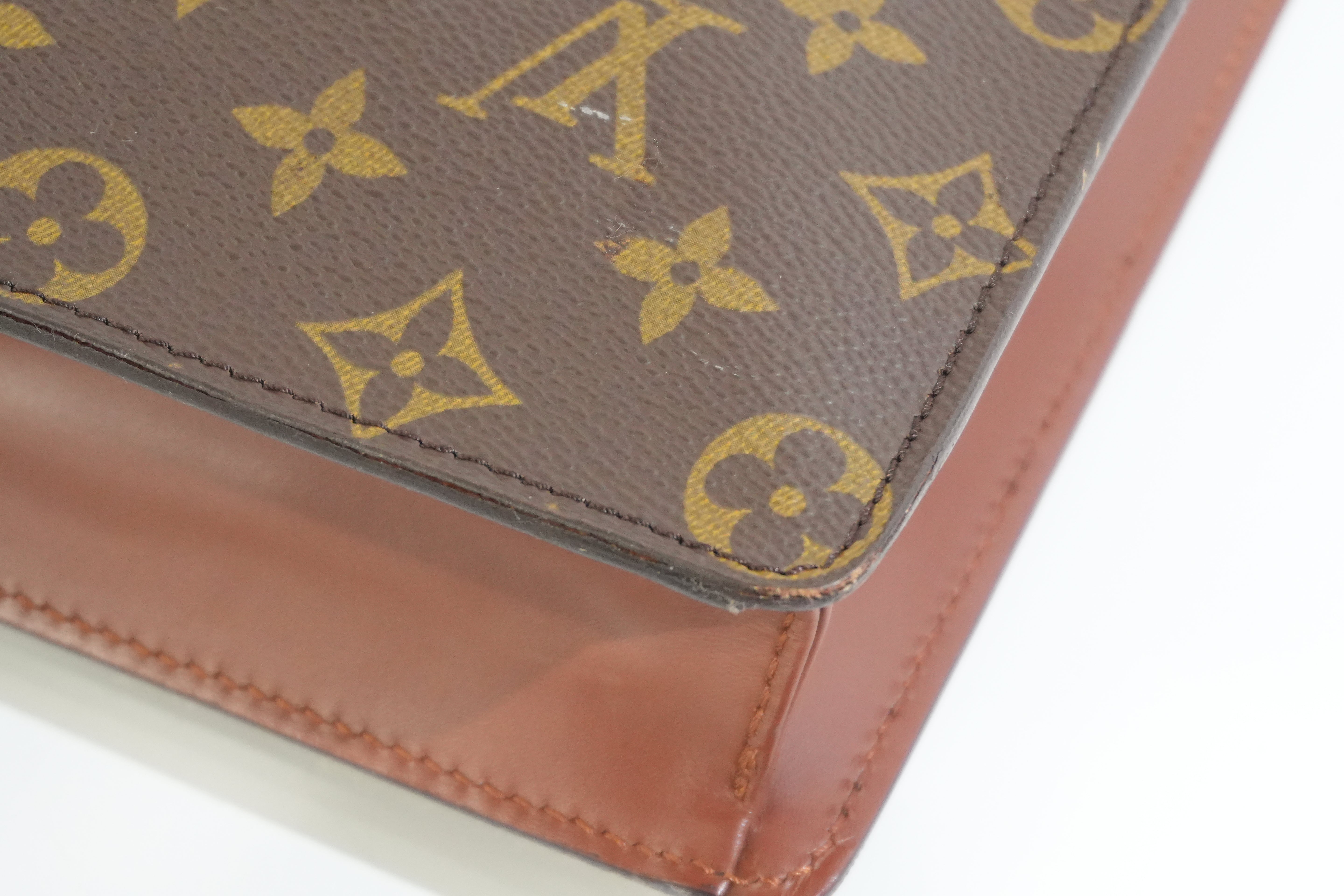 Pre-owned Louis Vuitton Monogram Monceau 26 Crossbody Bag