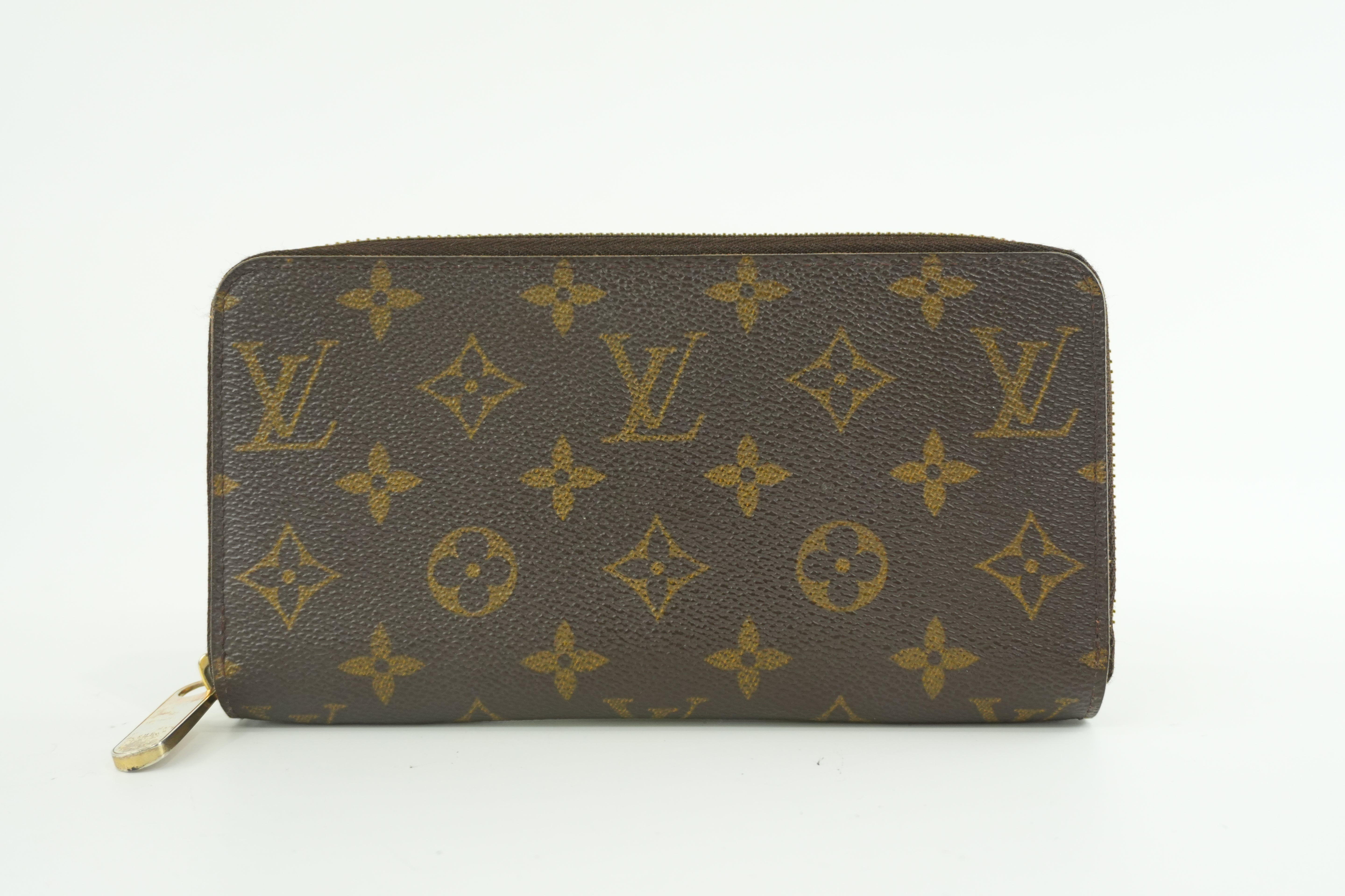 Pre-owned Louis Vuitton Monogram Zippy Wallet