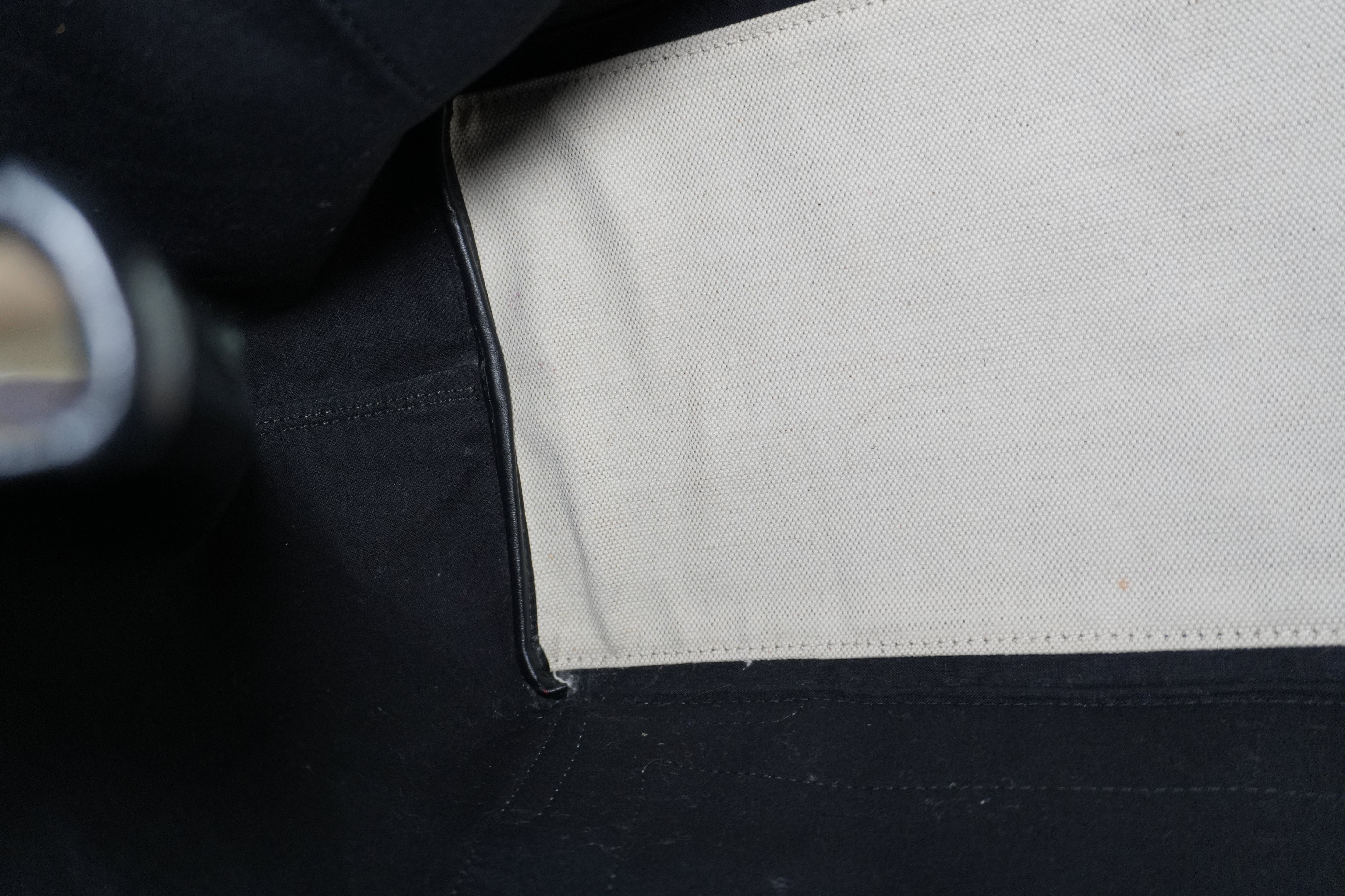 Pre-owned Balenciaga Navy Cabas Large Handbag Black and White