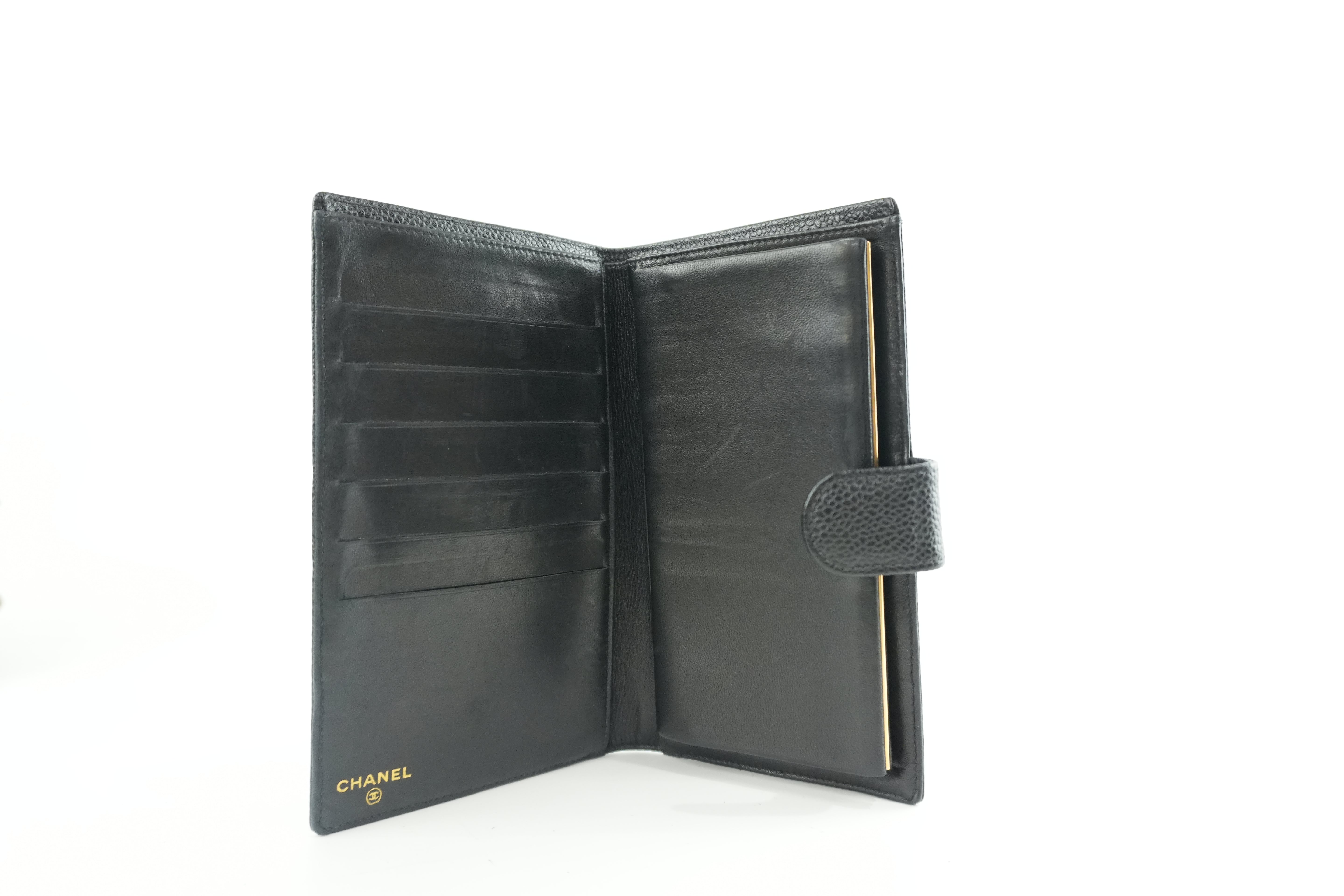 Pre-owned Chanel Caviar Skin Long Wallet