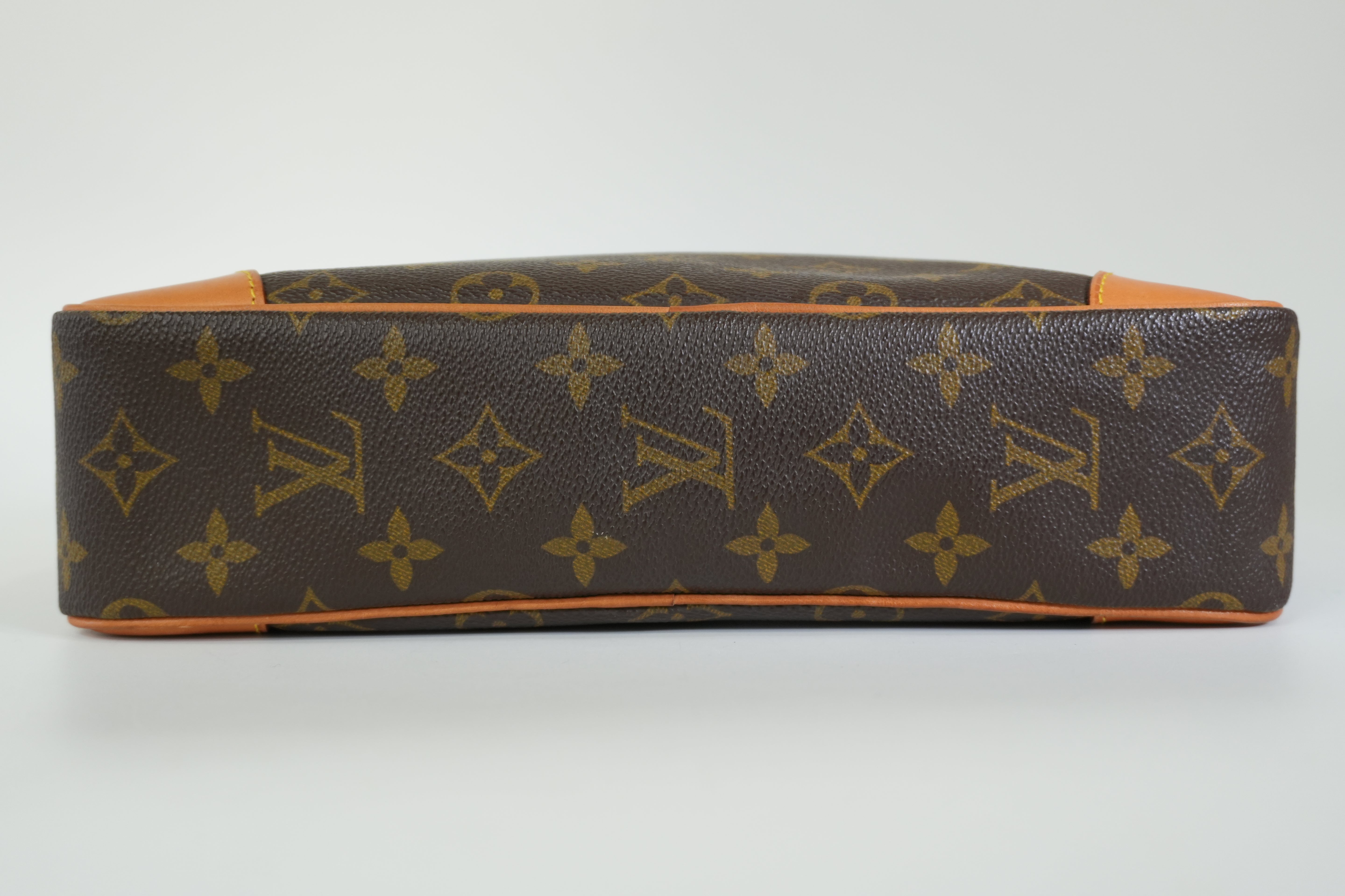 Pre-owned Louis Vuitton Monogram Compiegne 28 Clutch Bag