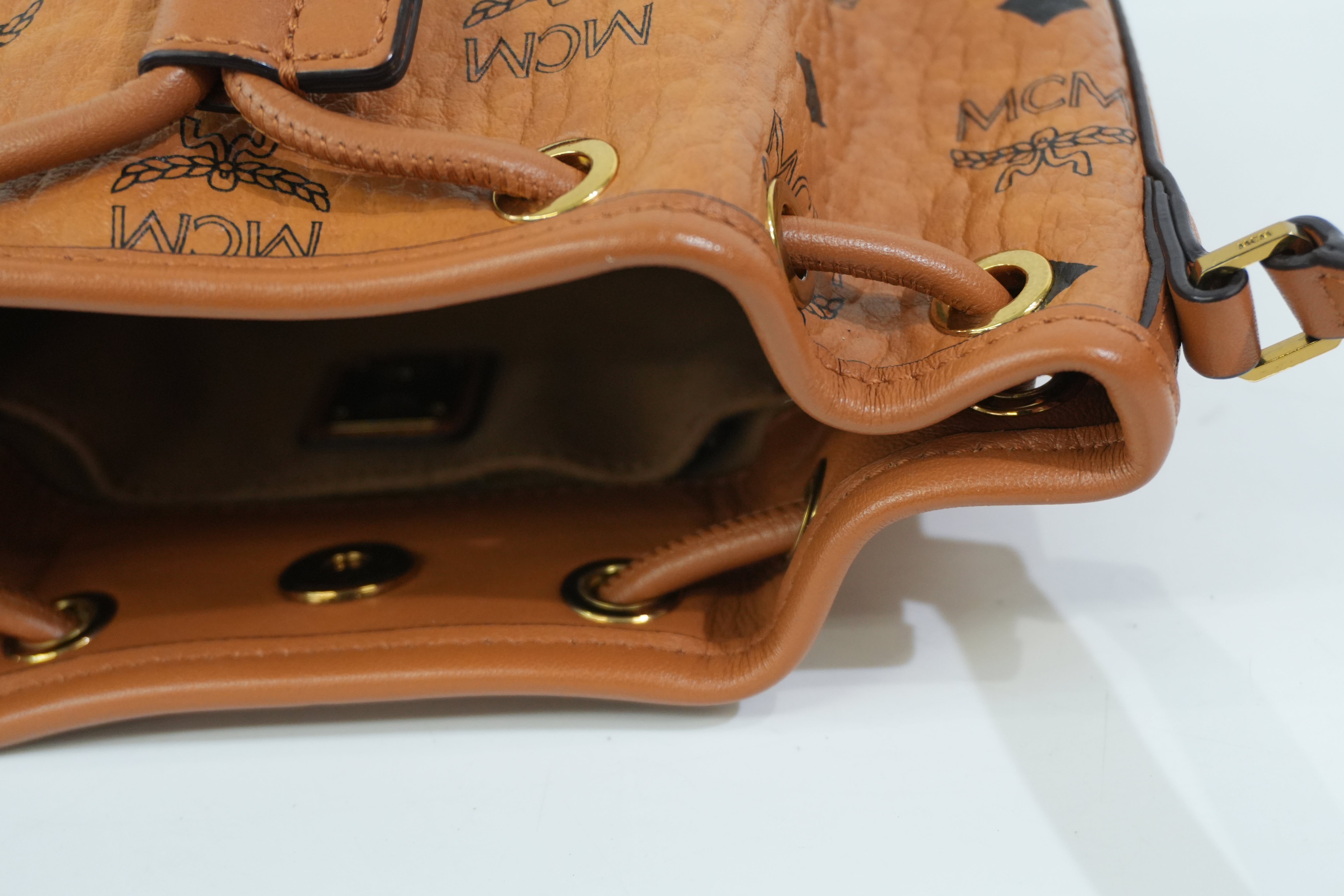 Pre-Owned MCM Park Rabbit Visetos Drawstring Crossbody bag Cognac