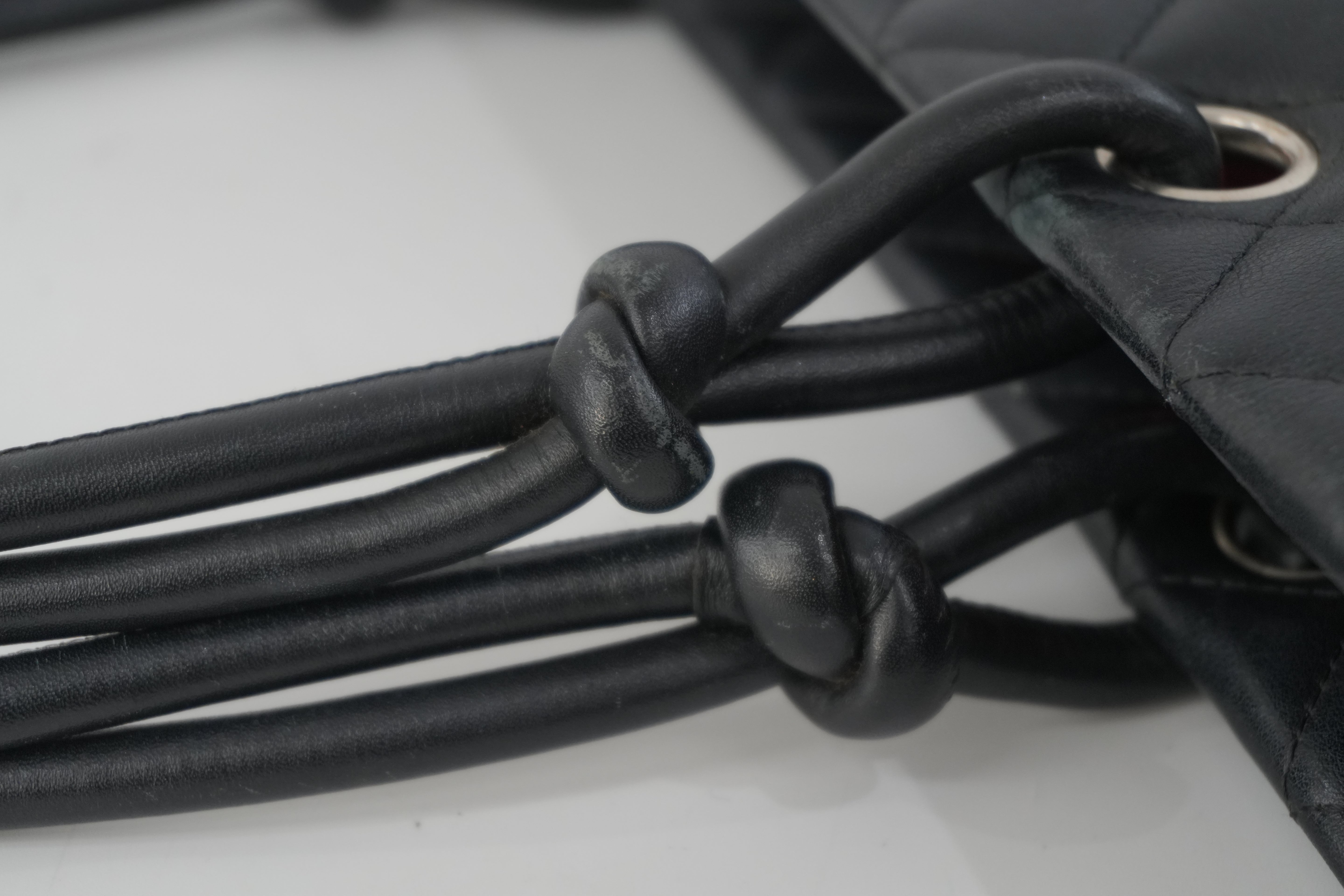 Pre-owned Chanel Leather Tote Bag Black