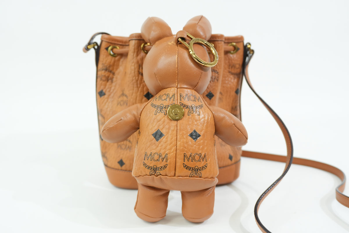 Pre-Owned MCM Park Rabbit Visetos Drawstring Crossbody bag Cognac