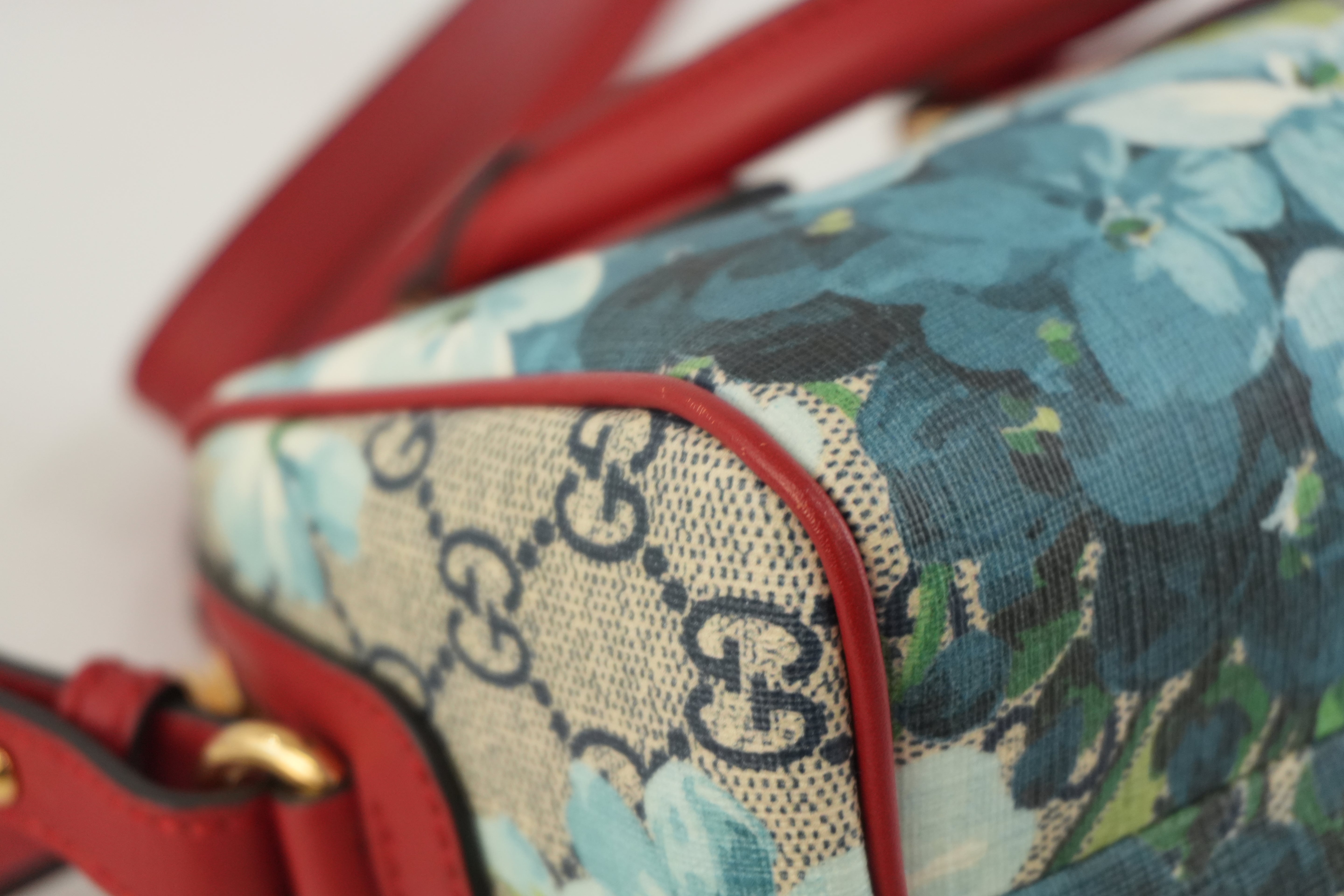 Pre-owned Gucci Leather Blooms Two Way Shoulder Bag Blue and Red