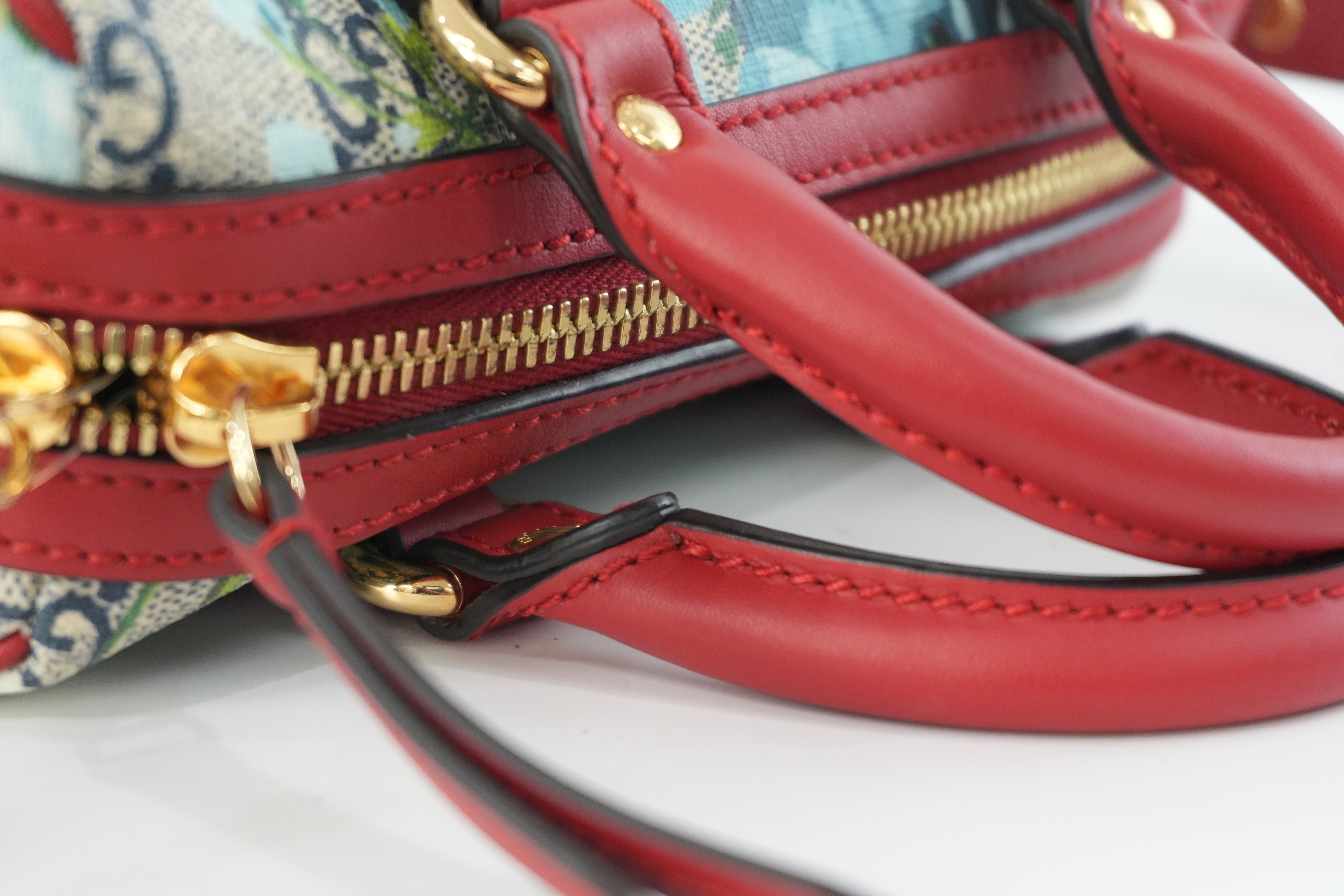 Pre-owned Gucci Leather Blooms Two Way Shoulder Bag Blue and Red