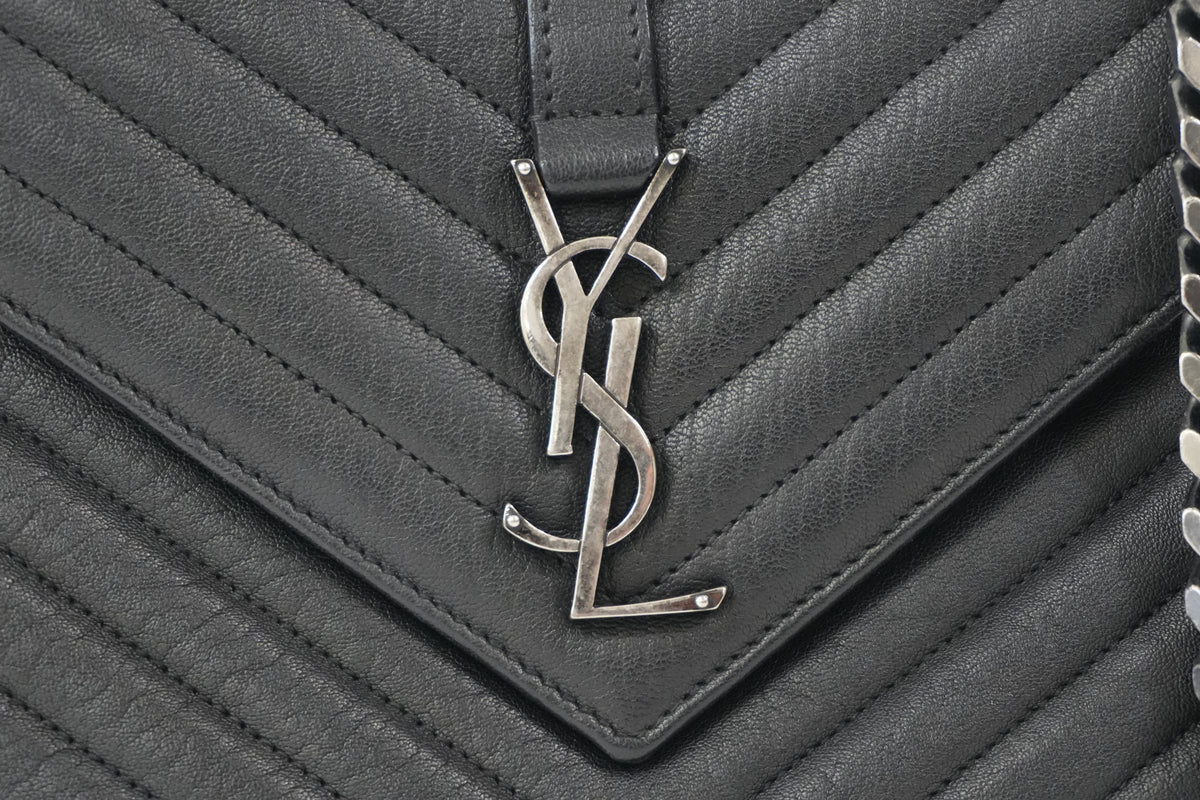 Pre-Owned Yves Saint Laurent Quilted College Chain Crossbody Black