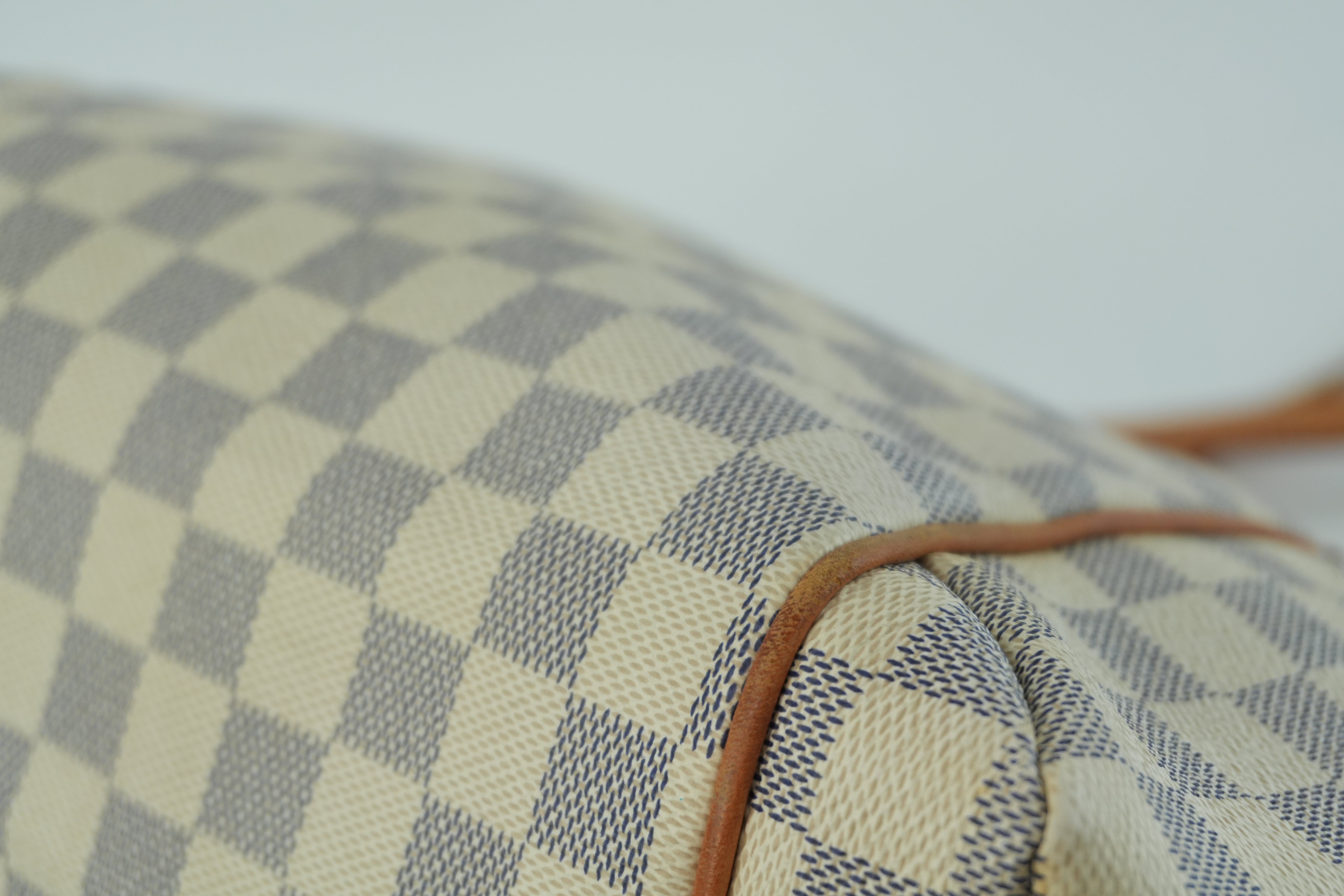 Pre-owned Louis Vuitton Damier Azur Totally MM Tote Bag